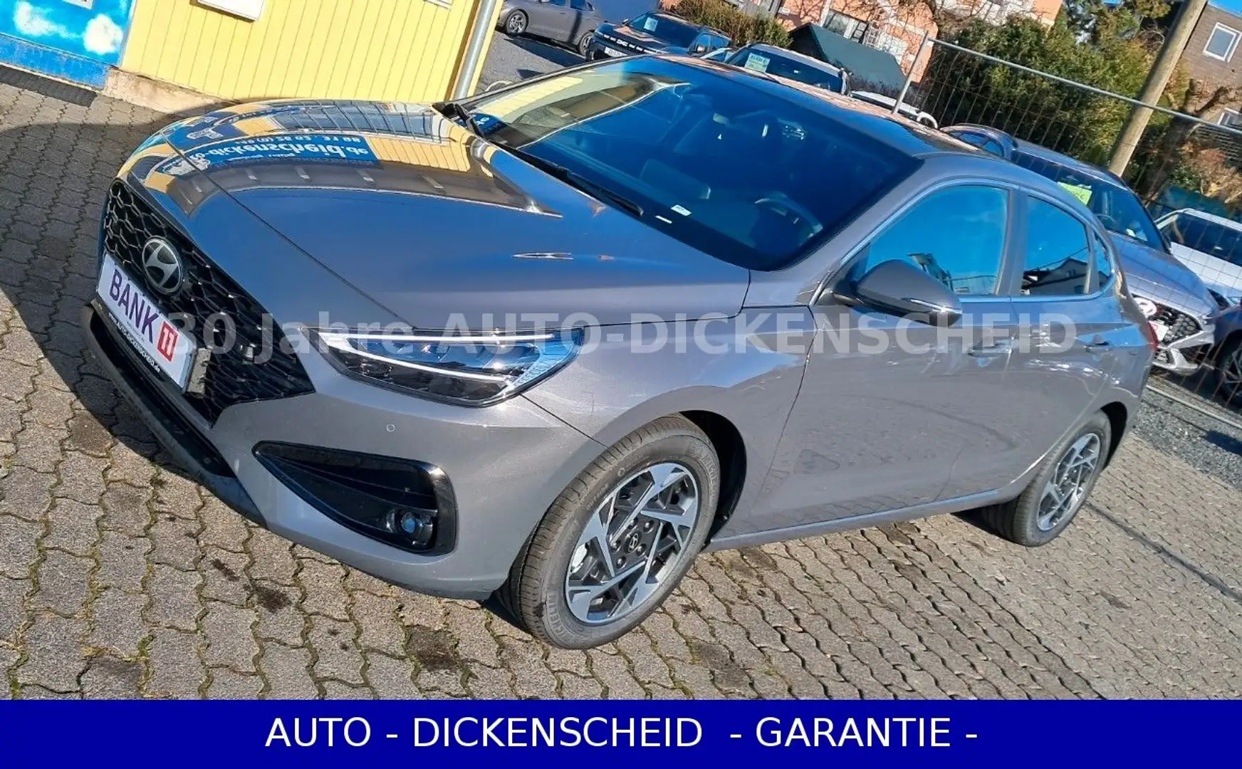 Hyundai i30 FASTBACK-1.5T-48V DCT-Style-LED-SH-LH-NAVI Grigio - 2