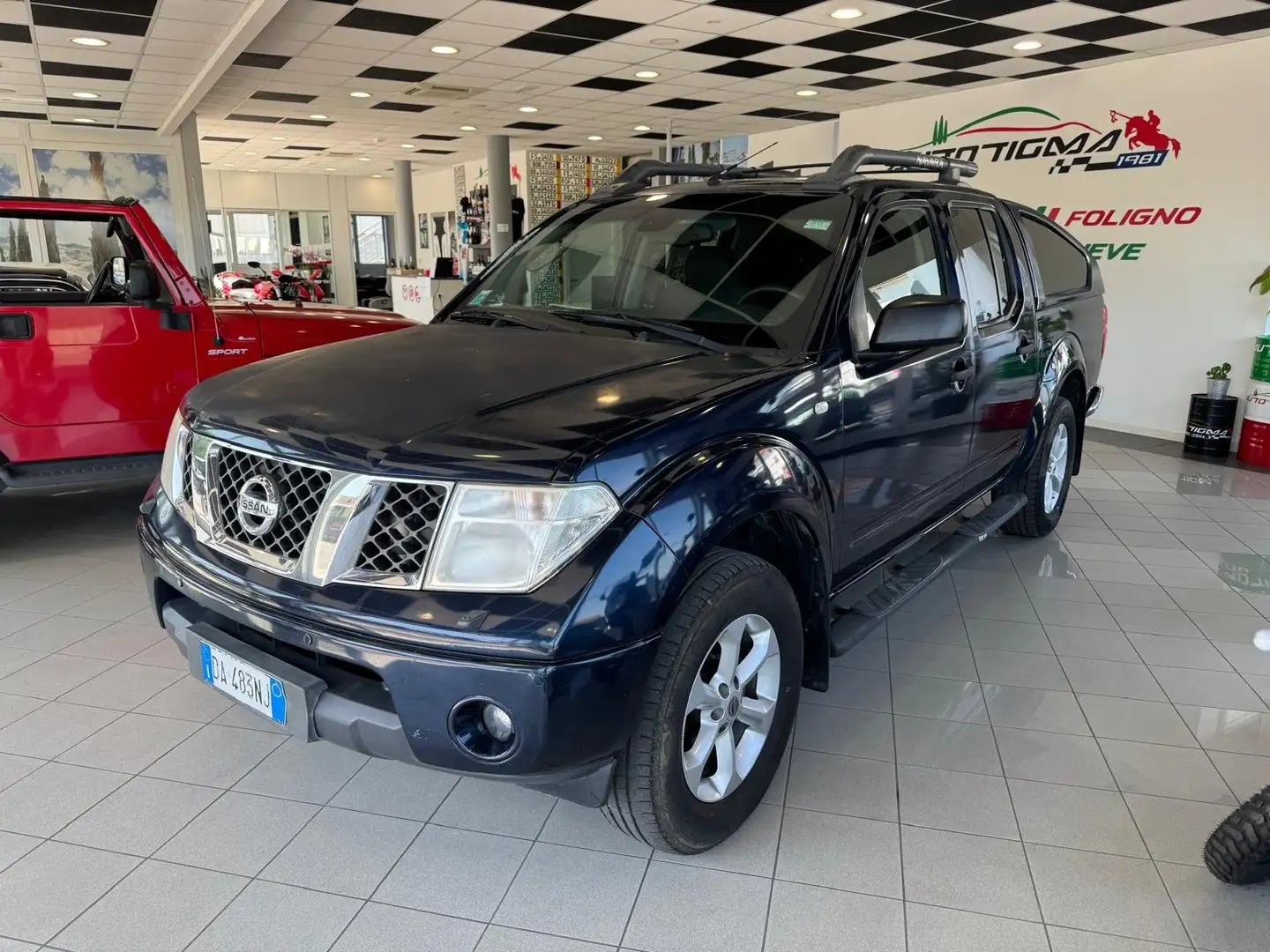 Nissan Navara Navara d.cab 2.5 dci LE 174cv Blu/Azzurro - 1