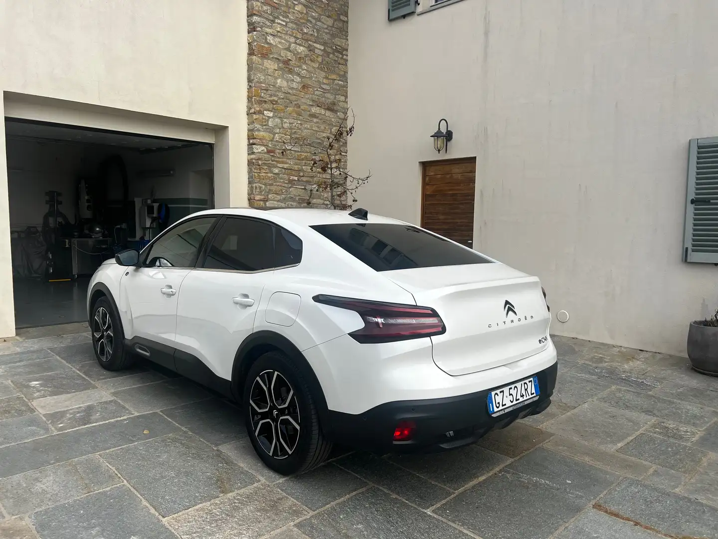 Citroen C4 C4 X X motore elettrico 100kW Shine Bianco - 2