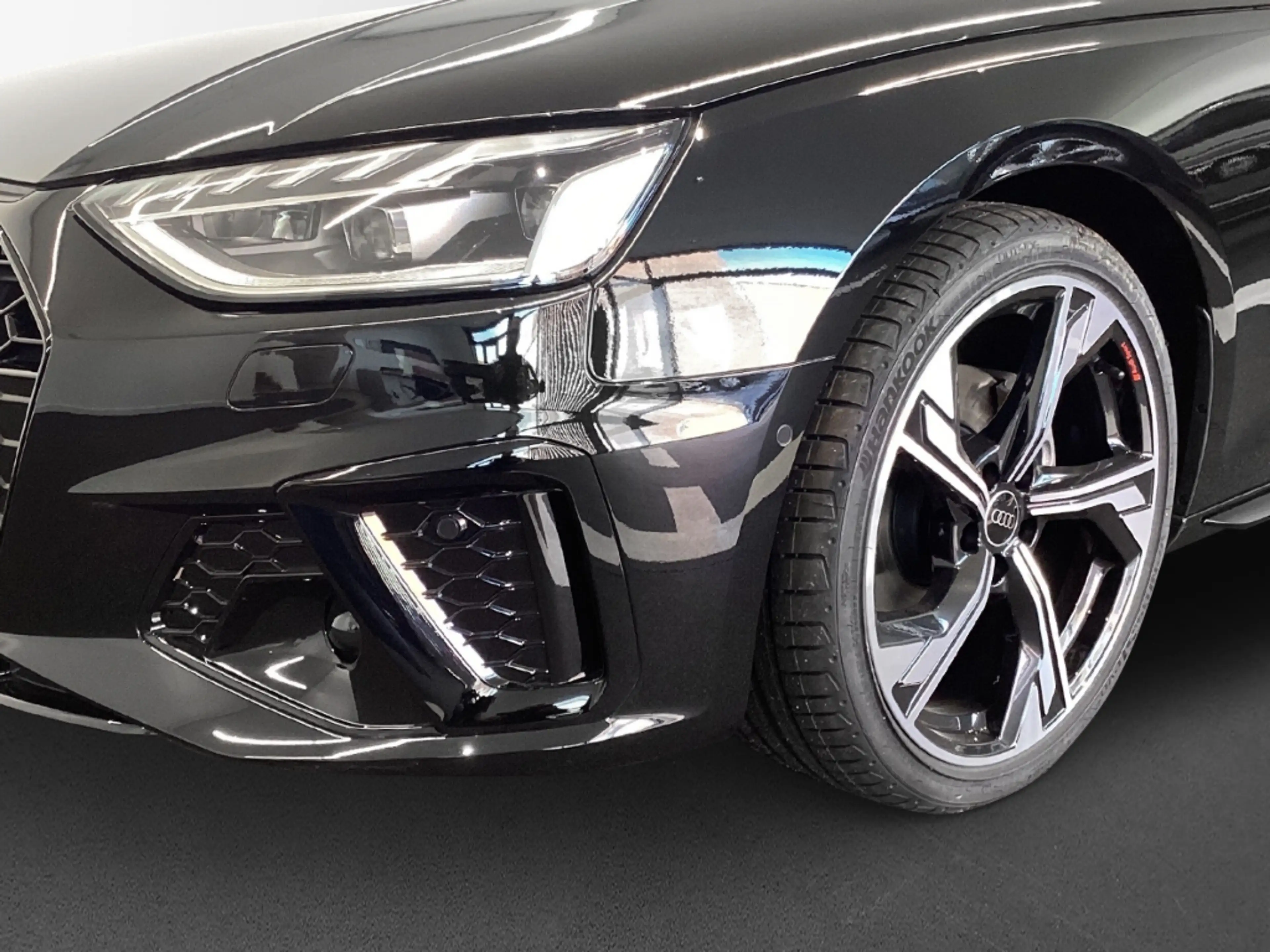 Audi A4 Avant S line 35TFSI s tronic Matrix-LED ACC 360 Ka — photo 4
