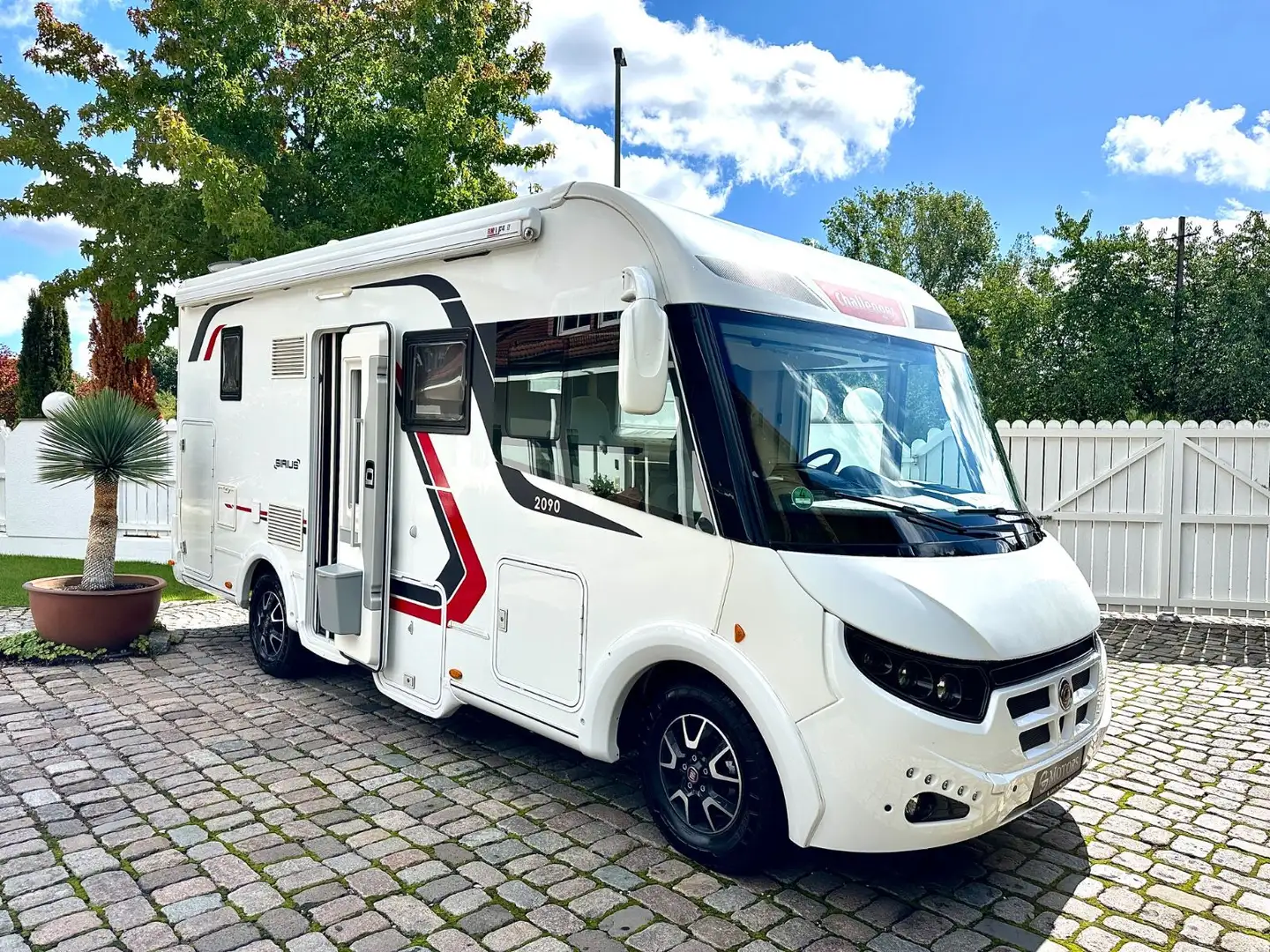 Challenger SIRIUS 2090/6,69m/TV/Klima/Solar/Kam/Markise/ Weiß - 2