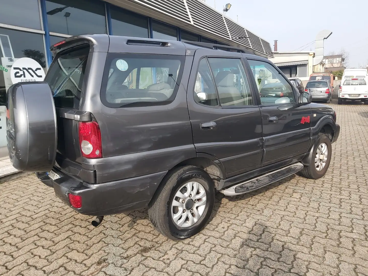 Tata Safari 2.2 dicor 16v - 2