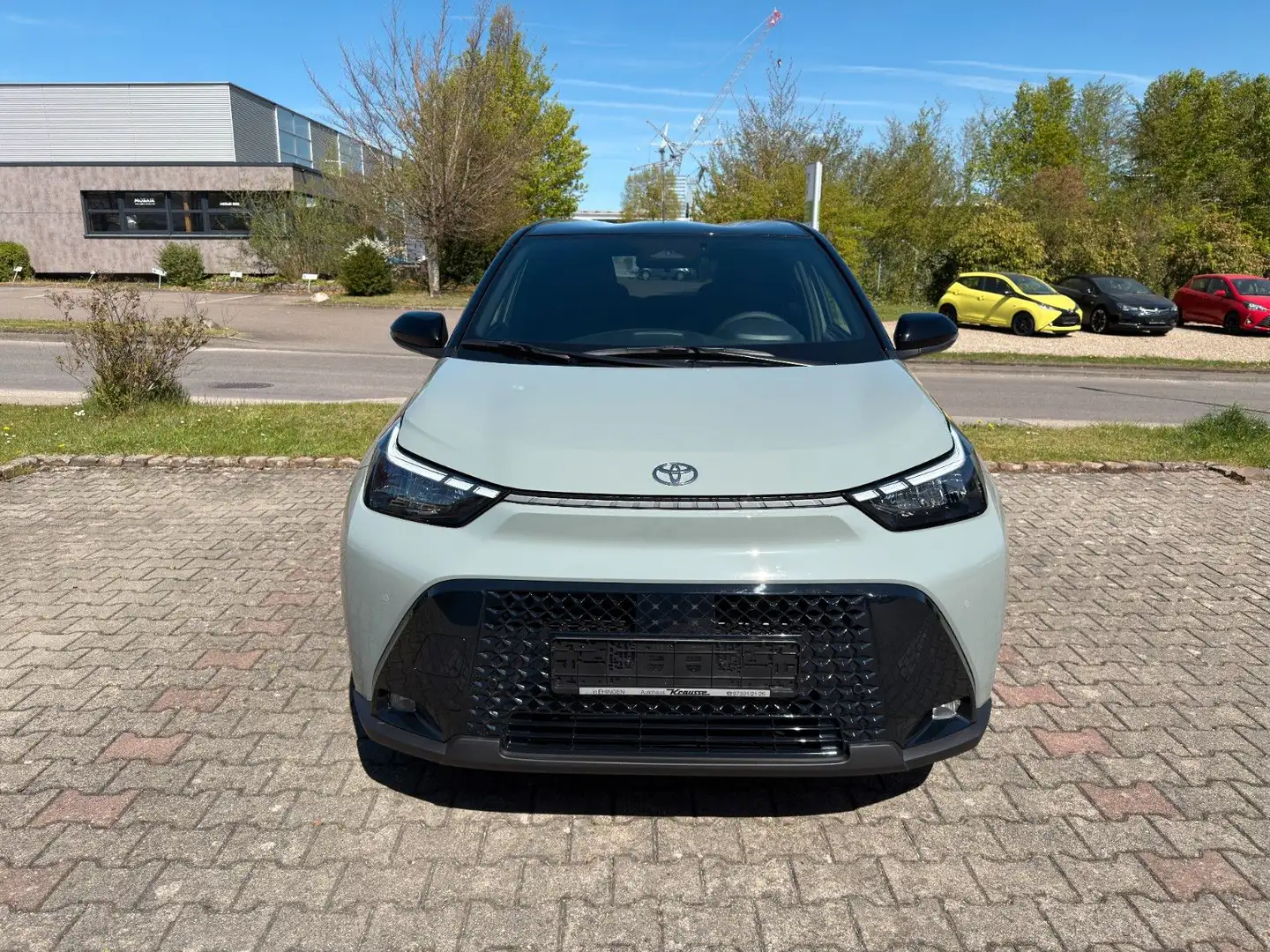 Toyota Sonstige Aygo (X) 1,5 Hybrid "Teamplayer" + Technik-Paket Grün - 2
