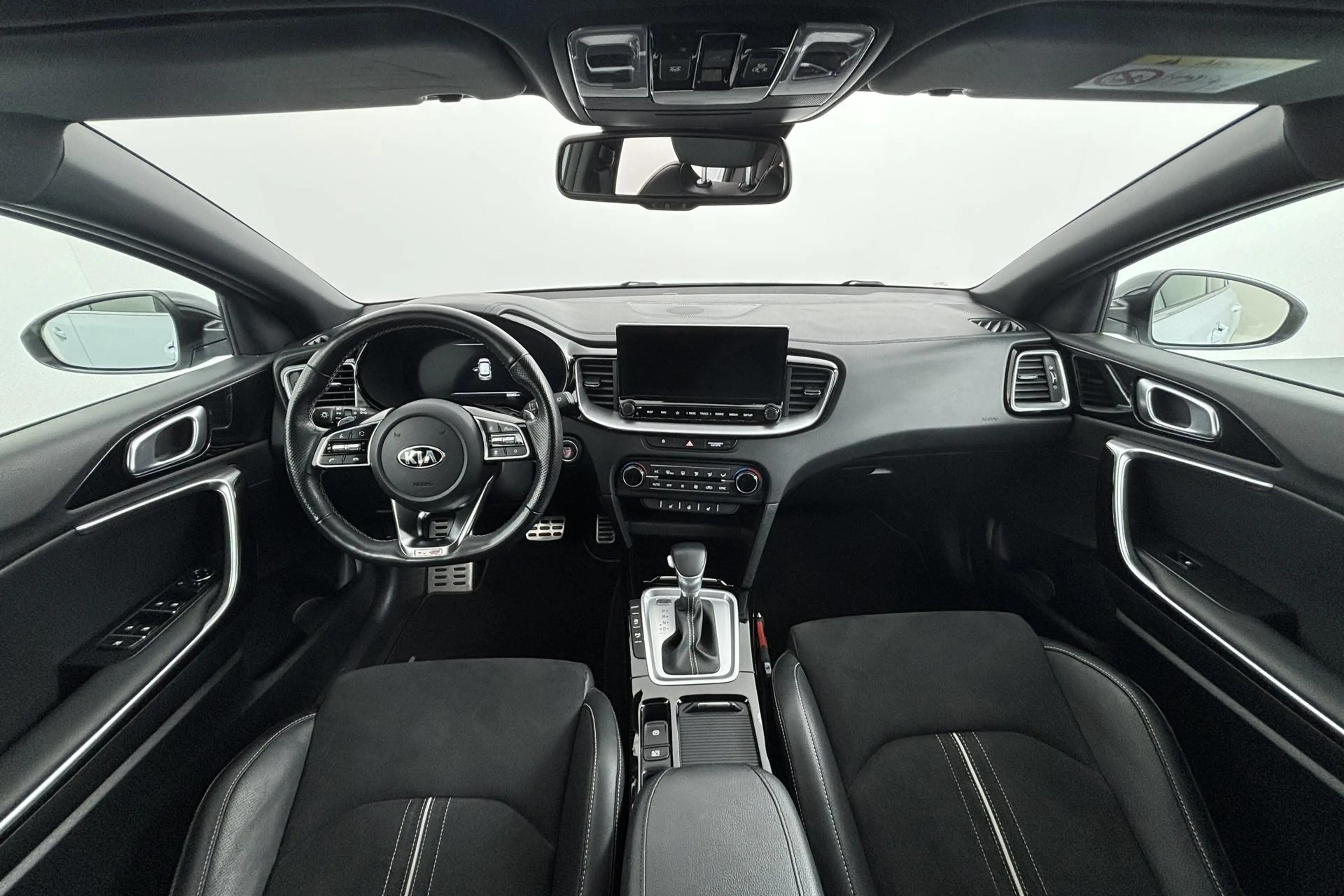 Kia ProCeed / pro_cee'd 1.5 T-GDI GT-Line Sportief design met een vleugje — photo 2