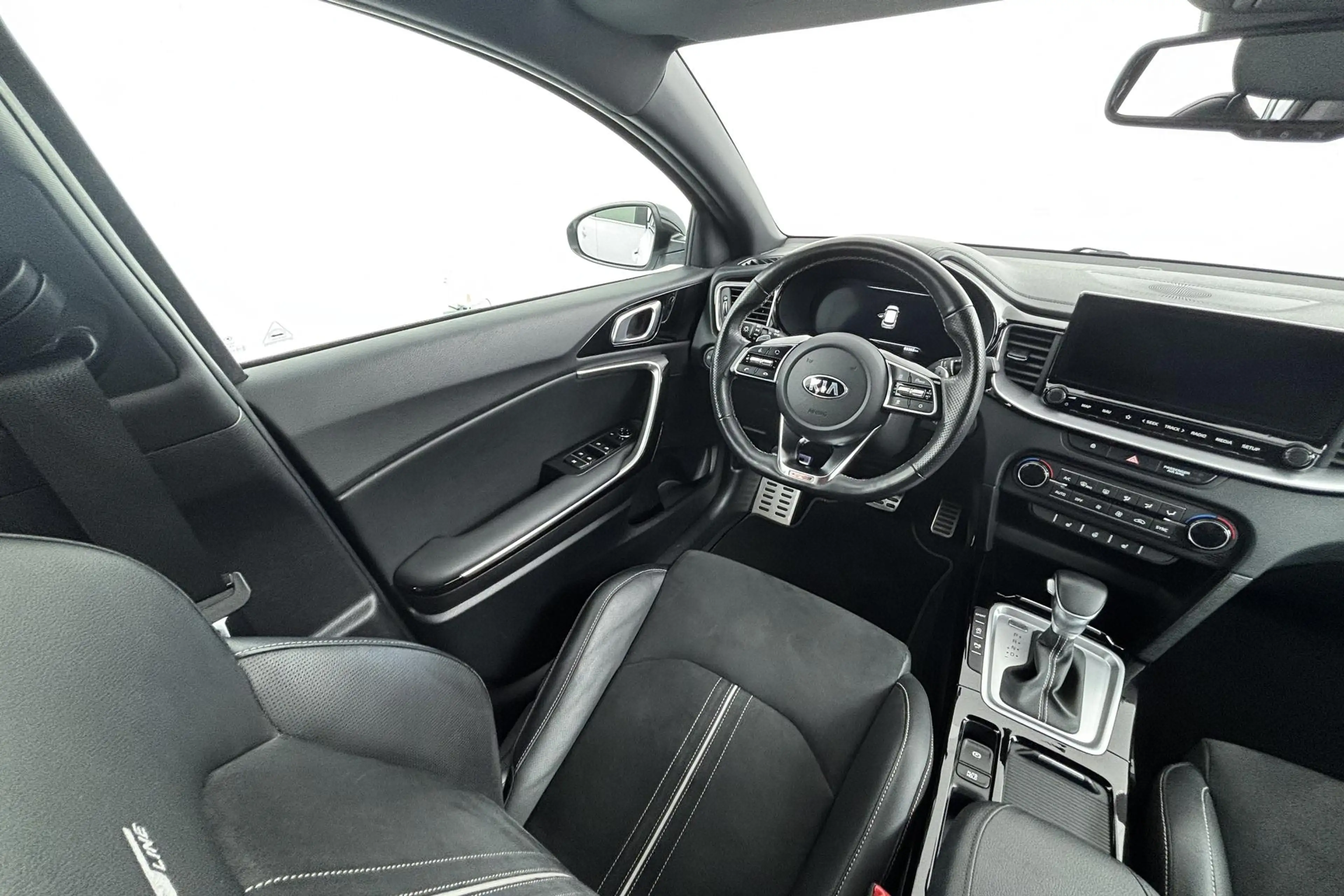 Kia ProCeed / pro_cee'd 1.5 T-GDI GT-Line Sportief design met een vleugje — photo 13