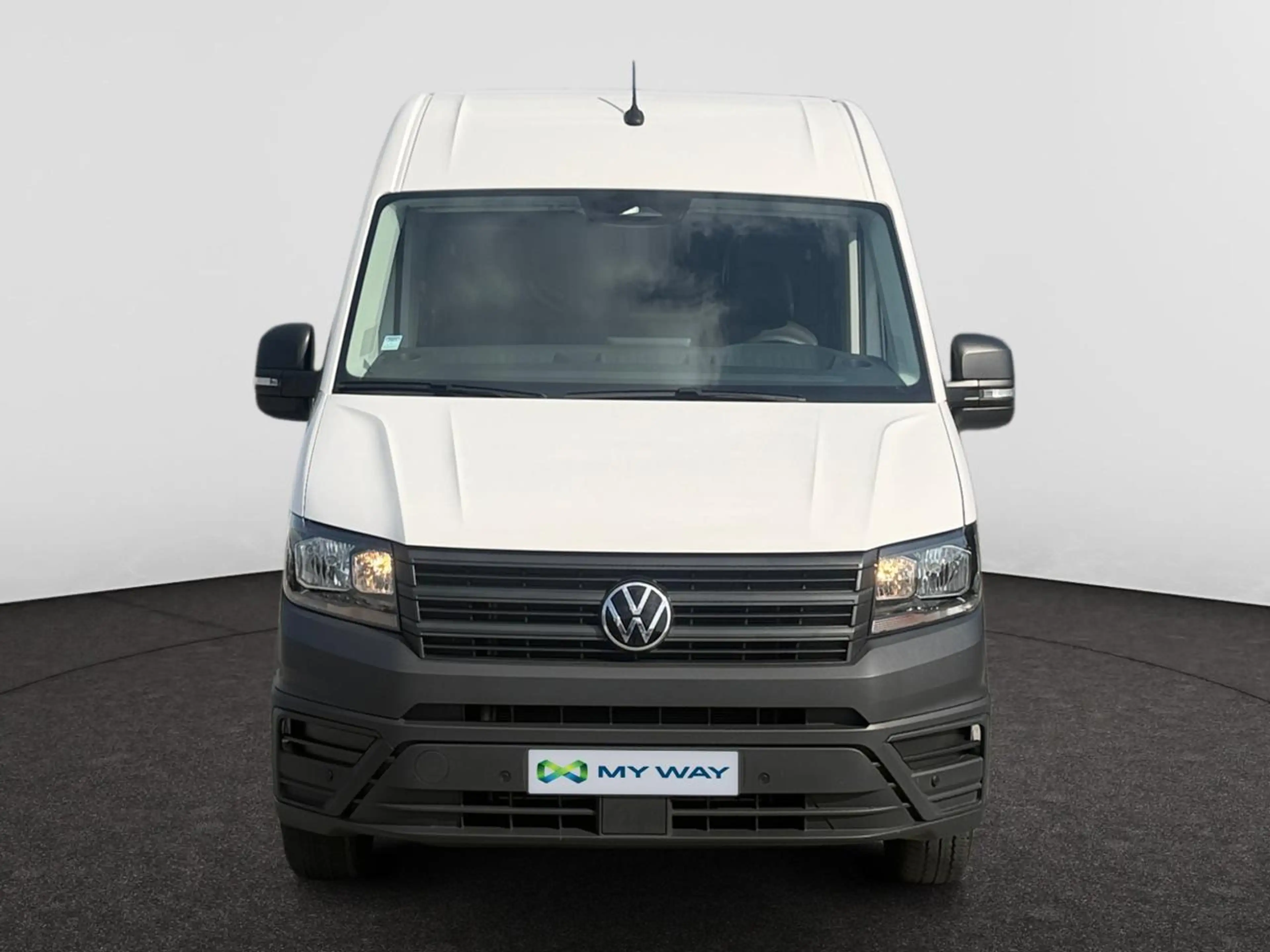 Volkswagen Crafter 2.0 TDi (140pk) /// Parkeersensoren voor & achteraan /// Android Auto & Appel Carplay /// — photo 4