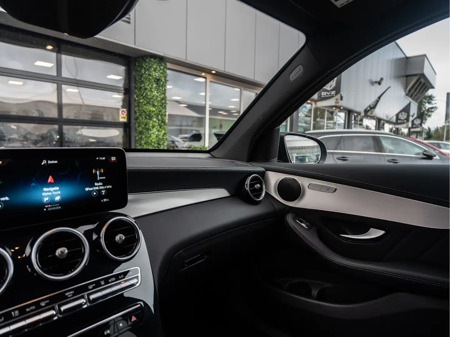Mercedes-Benz GLC 300 300de 4MATIC AMG Night | Distronic | Carplay | BTW Blauw - 2