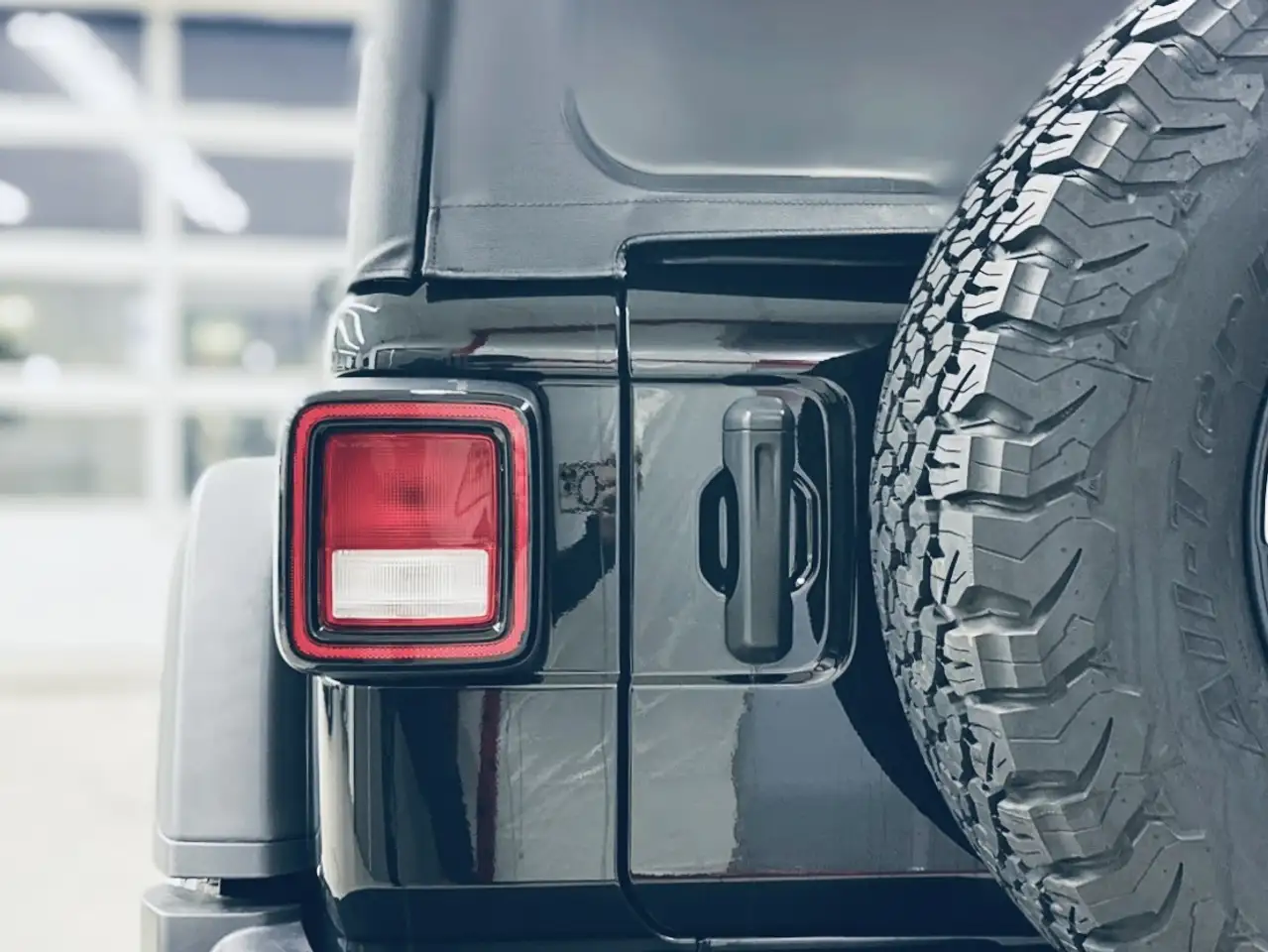 Jeep Wrangler снимка Jeep Wrangler