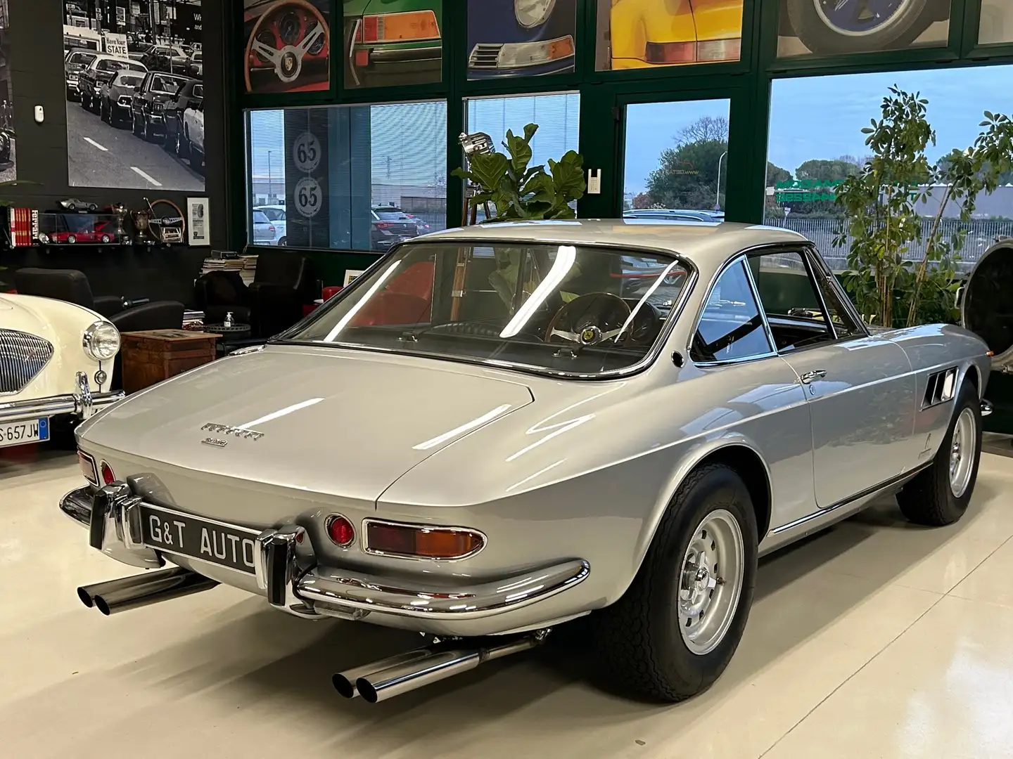 Ferrari 330 GTC ASI ORO Gümüş rengi - 2