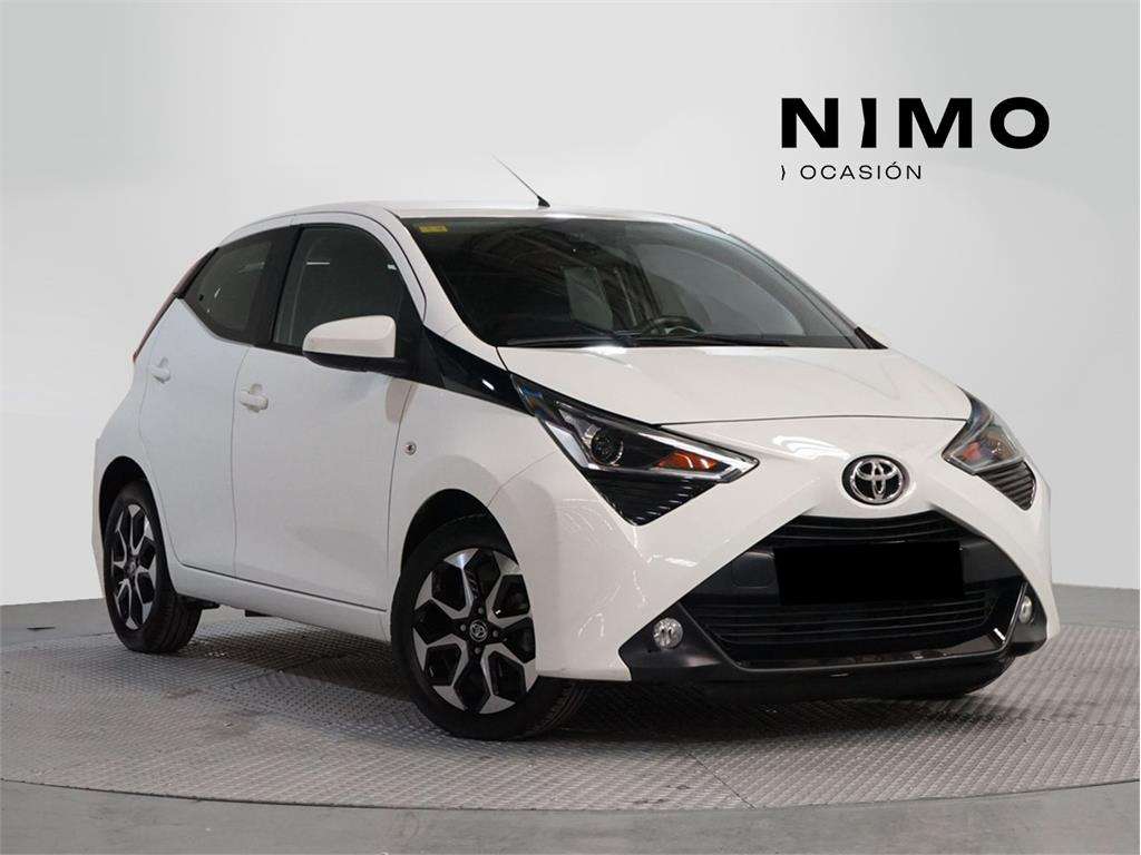 Toyota Aygo 70 x-play - foto 1