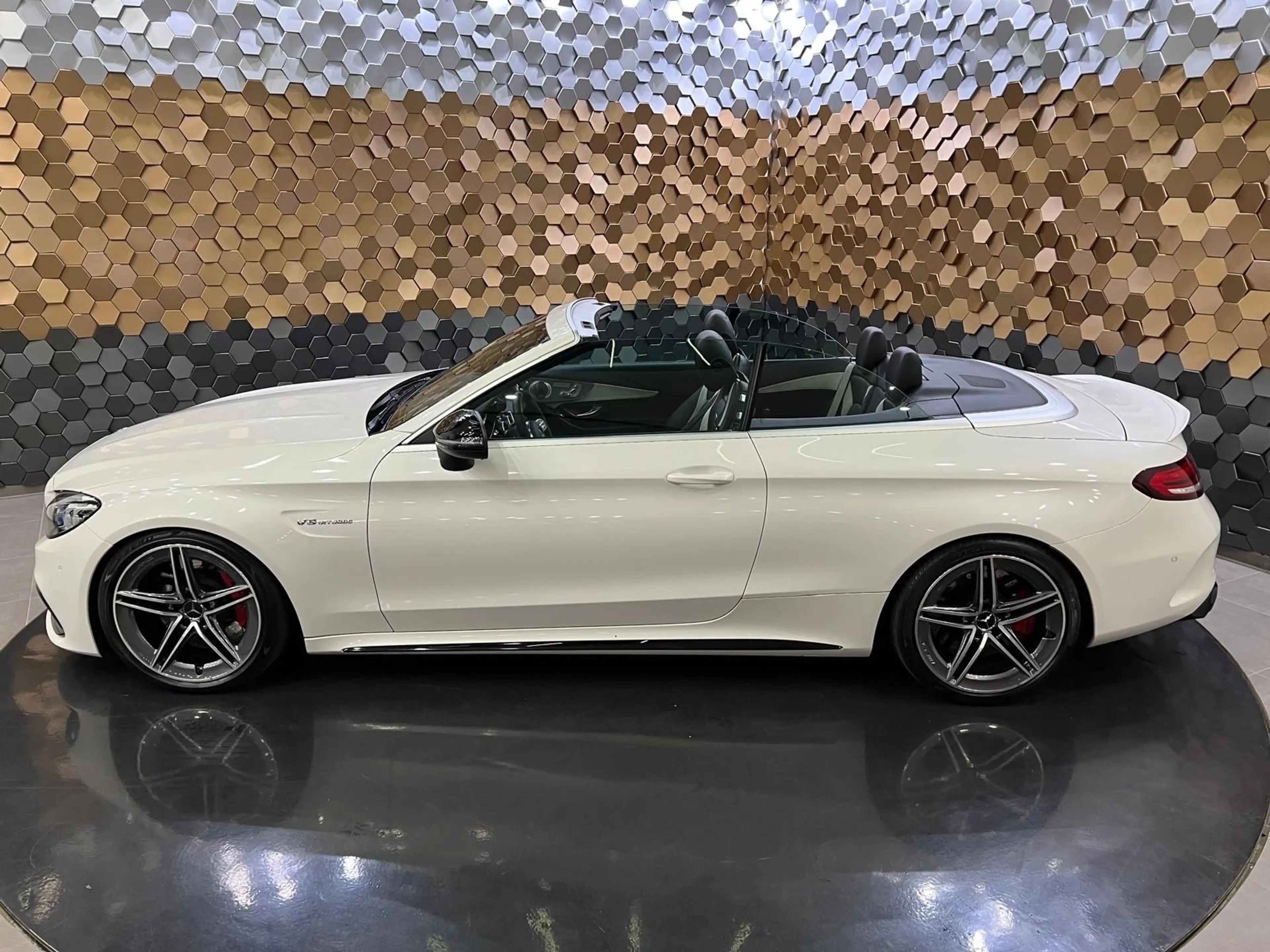 Mercedes-Benz C 63 AMG S/Burmester/Wide/ACC/Memory/Carbon — photo 15