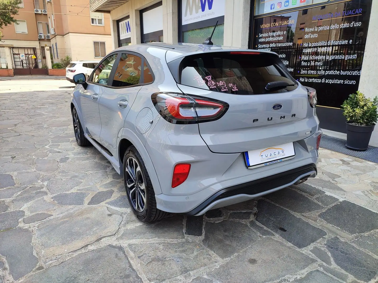 Ford Puma 1.0 EcoBoost MHEV ST-Line 125 CV Gris - 2
