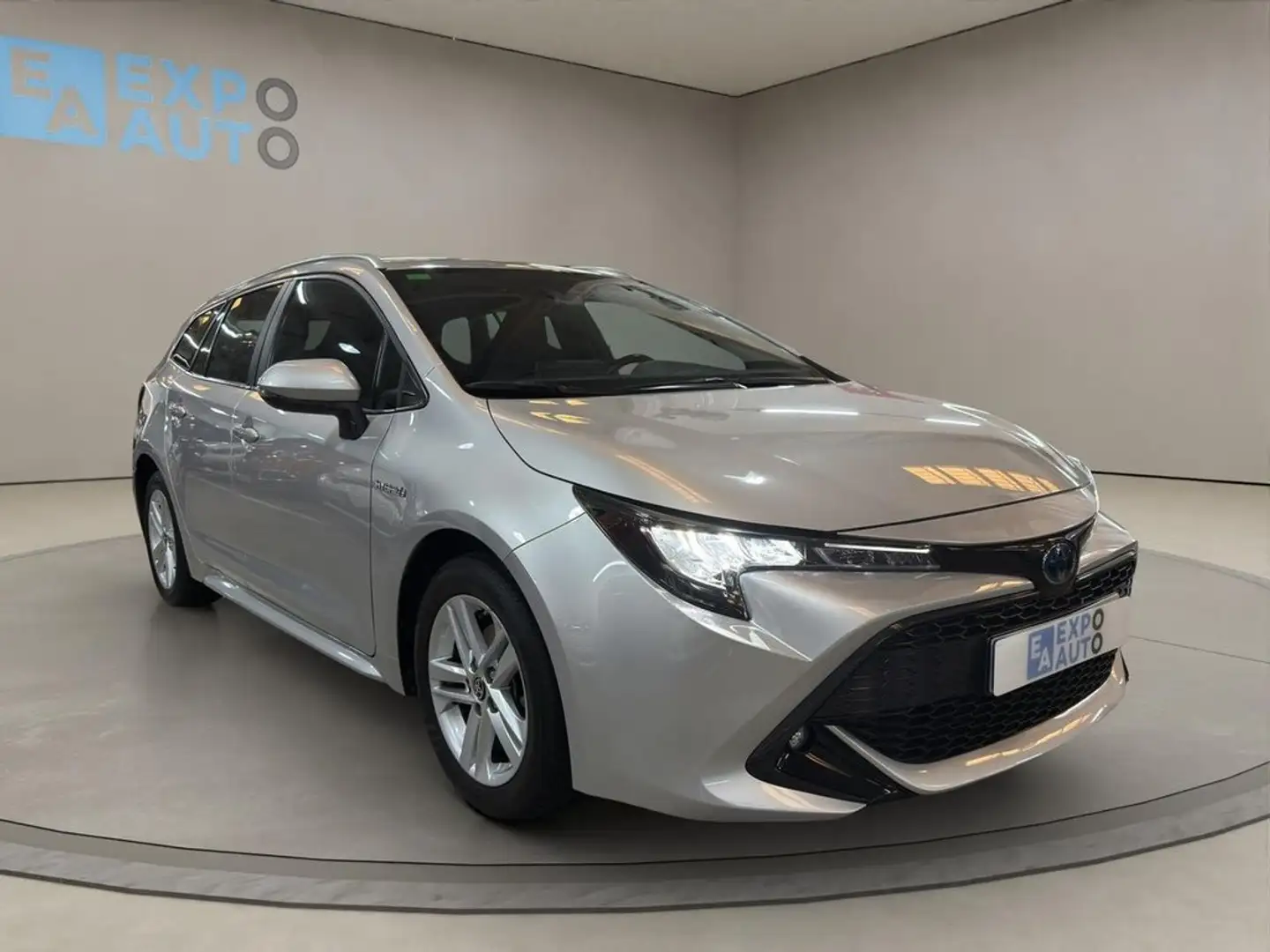 Toyota Corolla Touring Sports 125H Active Tech Gris - 1