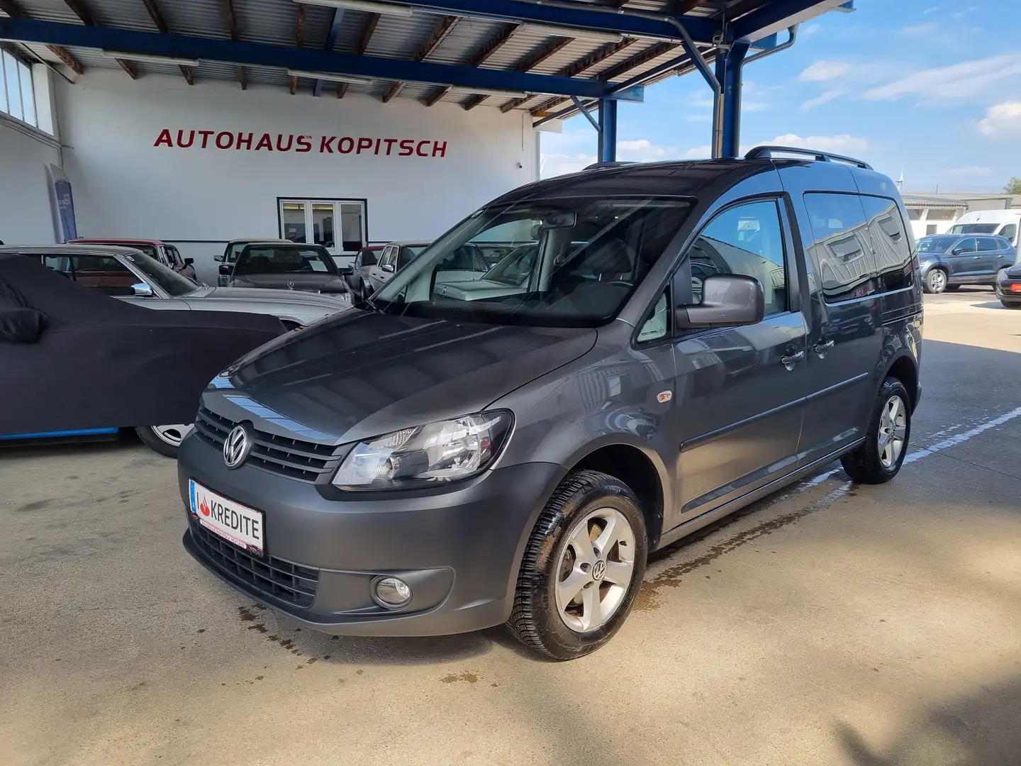 Volkswagen Caddy Caddy Kombi Tramper 1,6 TDI DPF - Topzustand! Grijs - 1