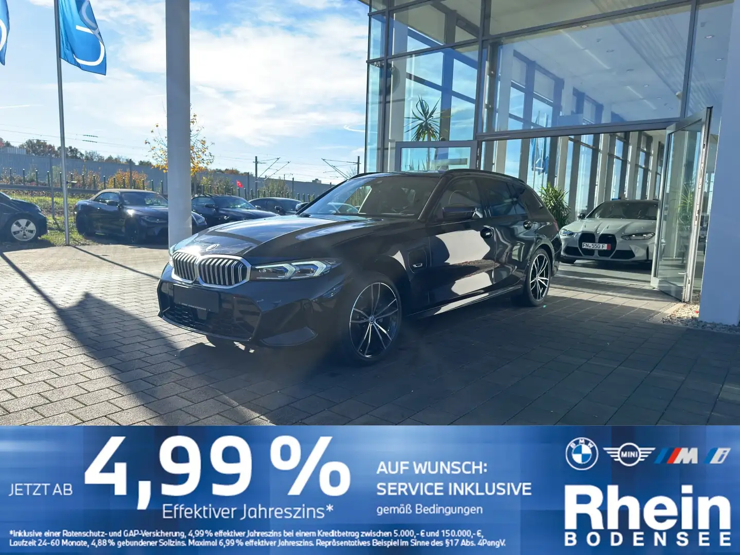 BMW 330 e xDrive Touring M Sport Panoramadach AHK ACC Schwarz - 1