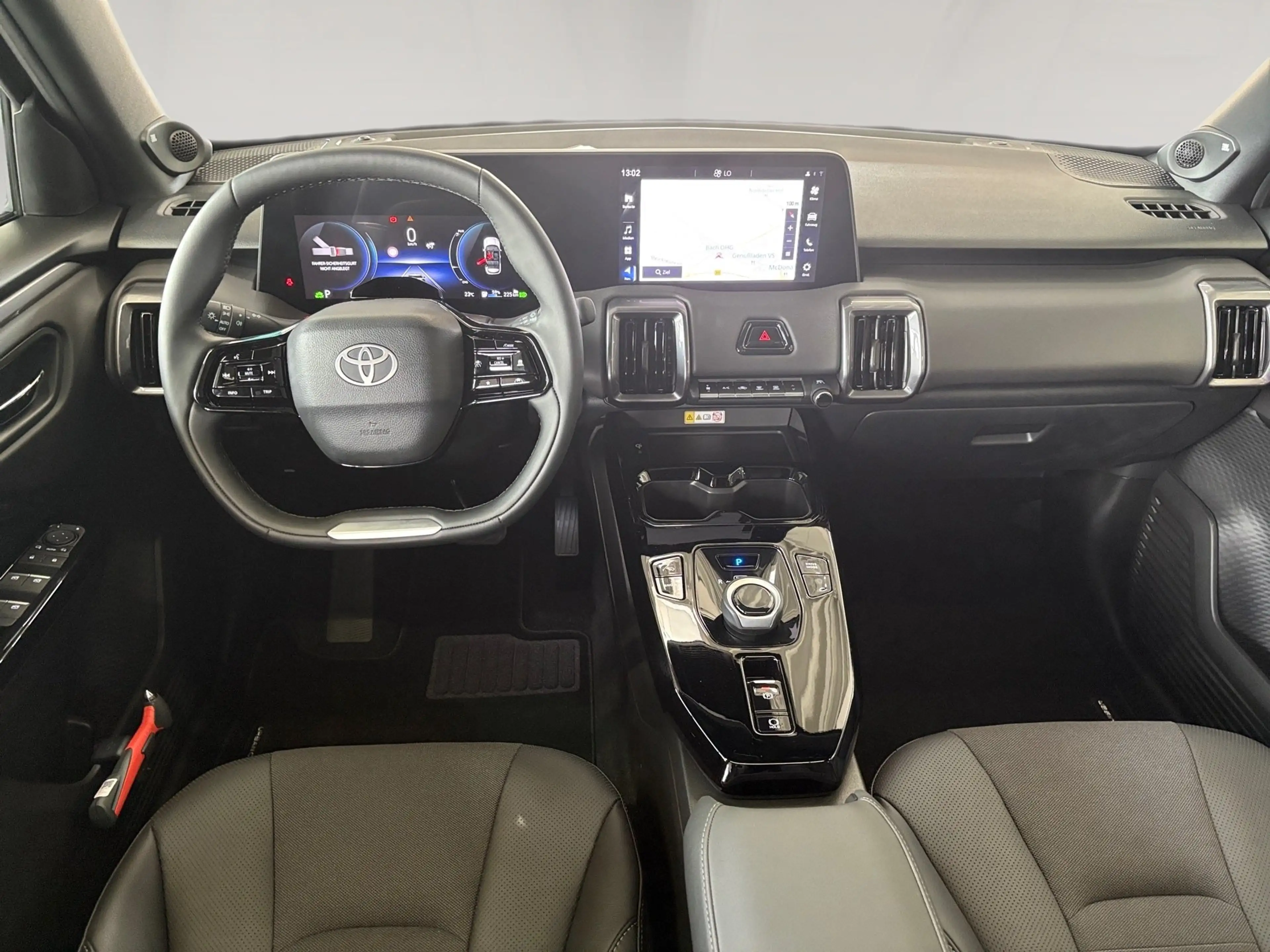 Toyota Urban Cruiser Lounge Lithium AUT — photo 11