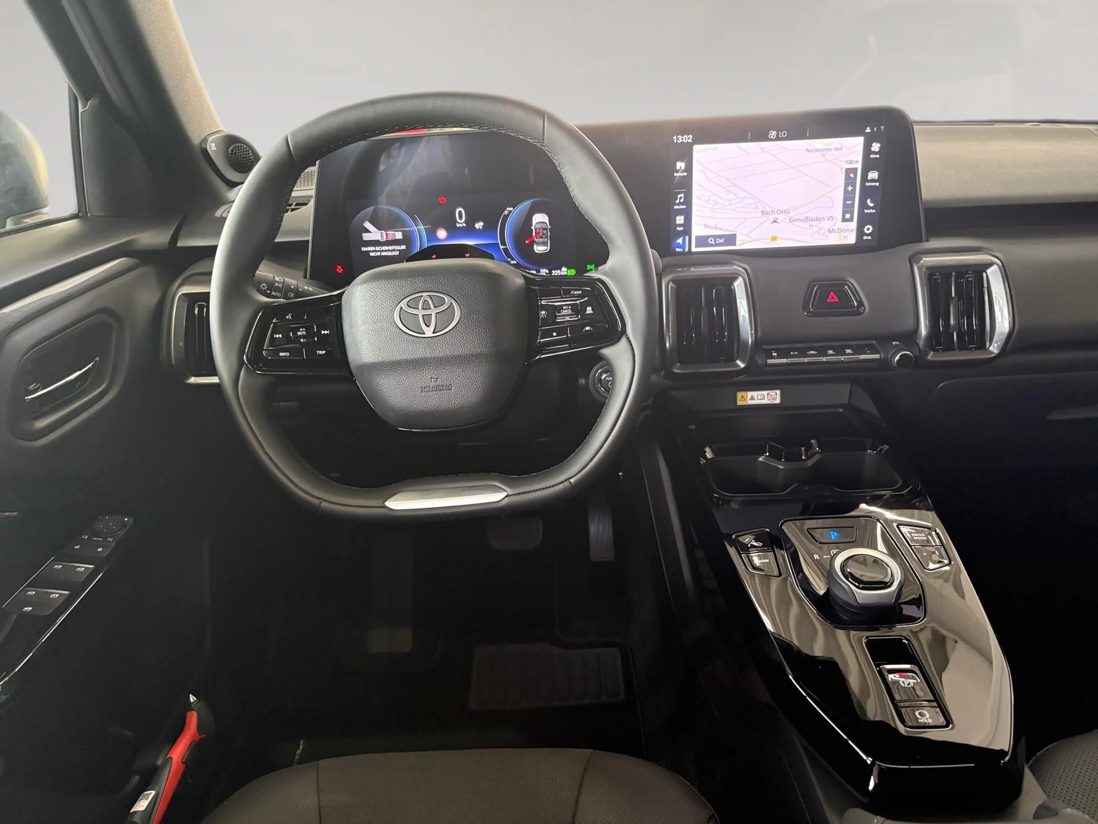 Toyota Urban Cruiser Lounge Lithium AUT — photo 10