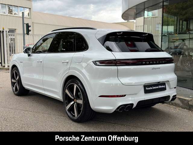 Porsche Cayenne E-Hybrid Sportpaket HUD Luftfederung AHK-el. Pano