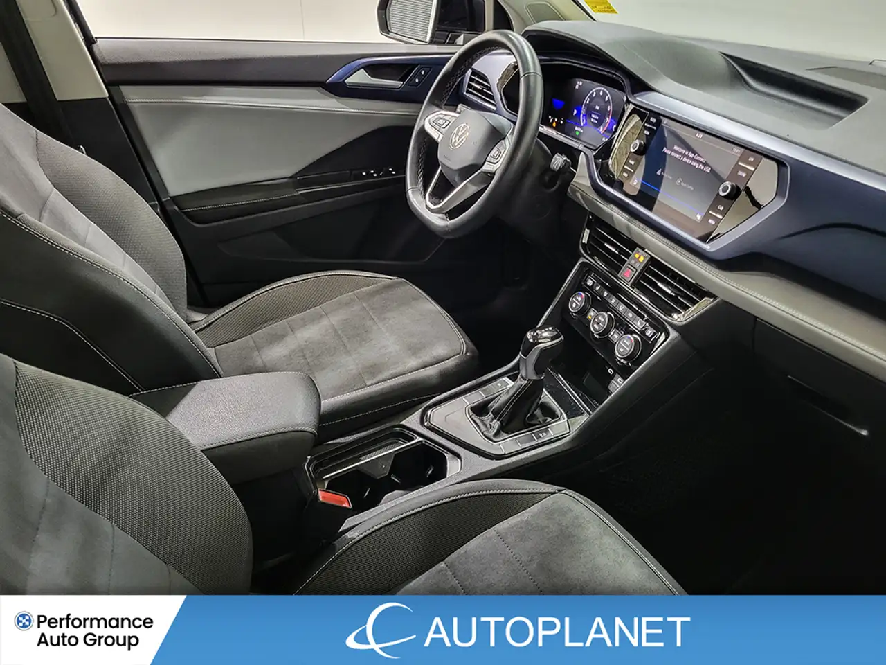 Volkswagen Taos снимка Volkswagen Taos