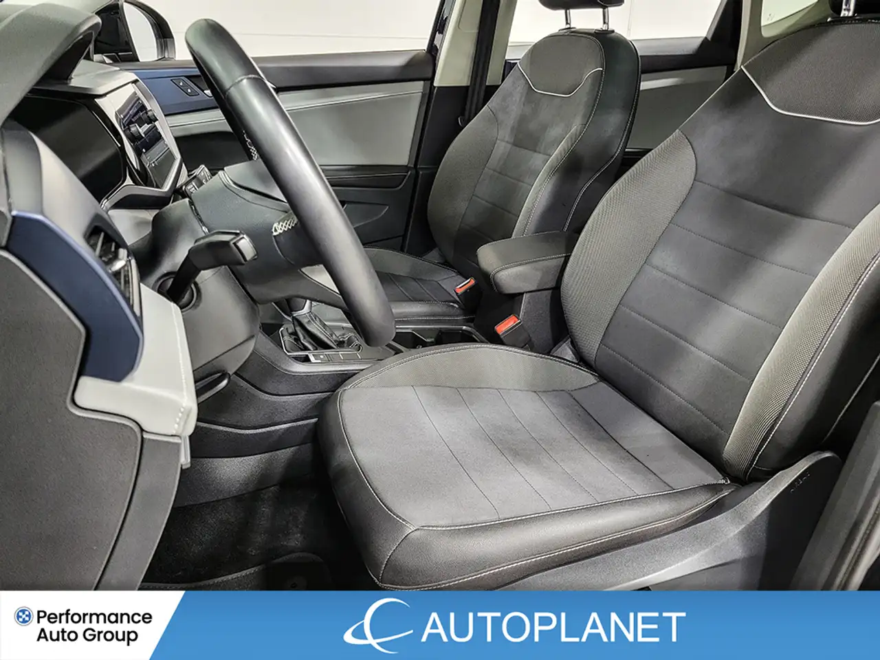 Volkswagen Taos снимка Volkswagen Taos