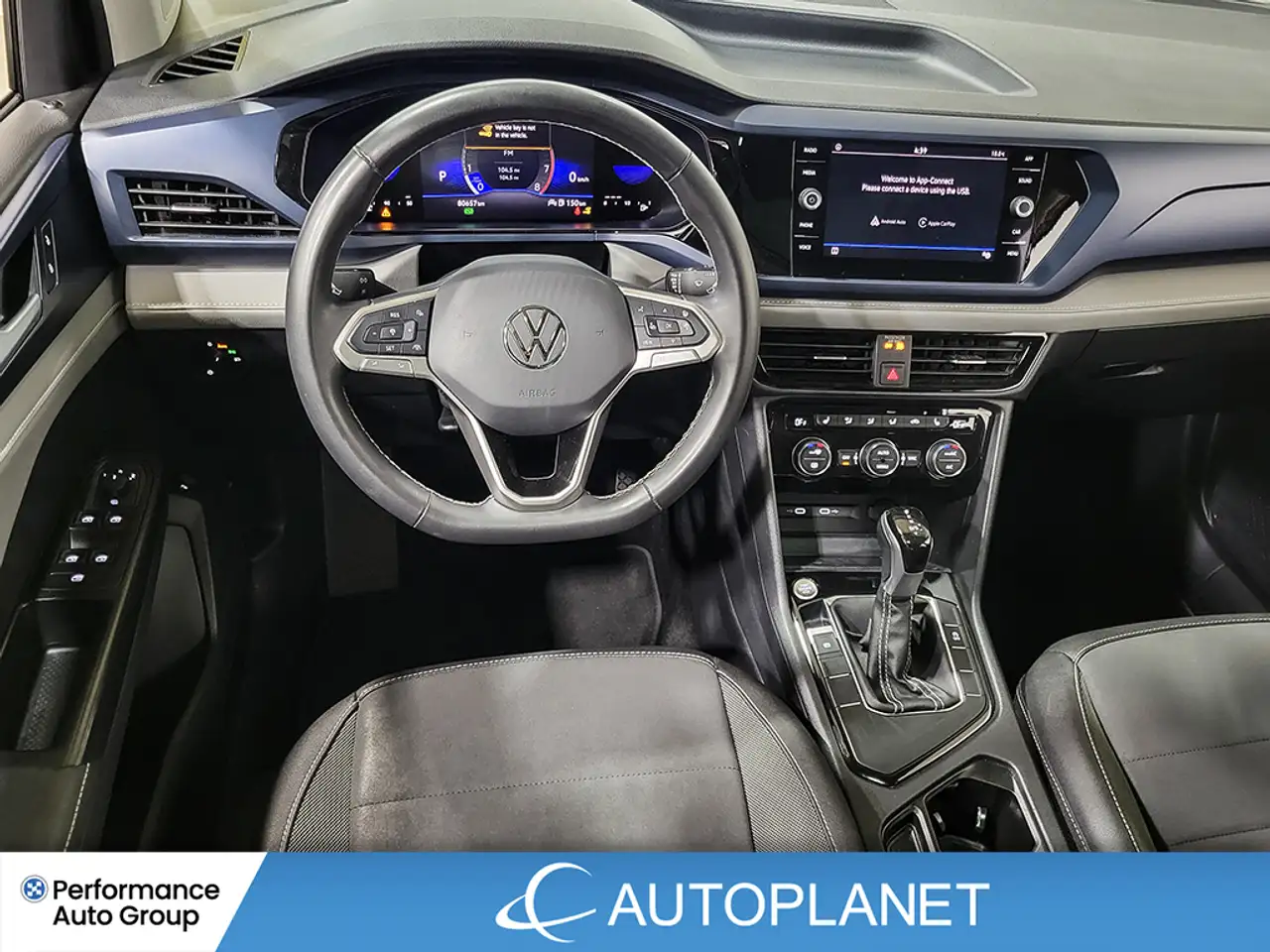 Volkswagen Taos снимка Volkswagen Taos