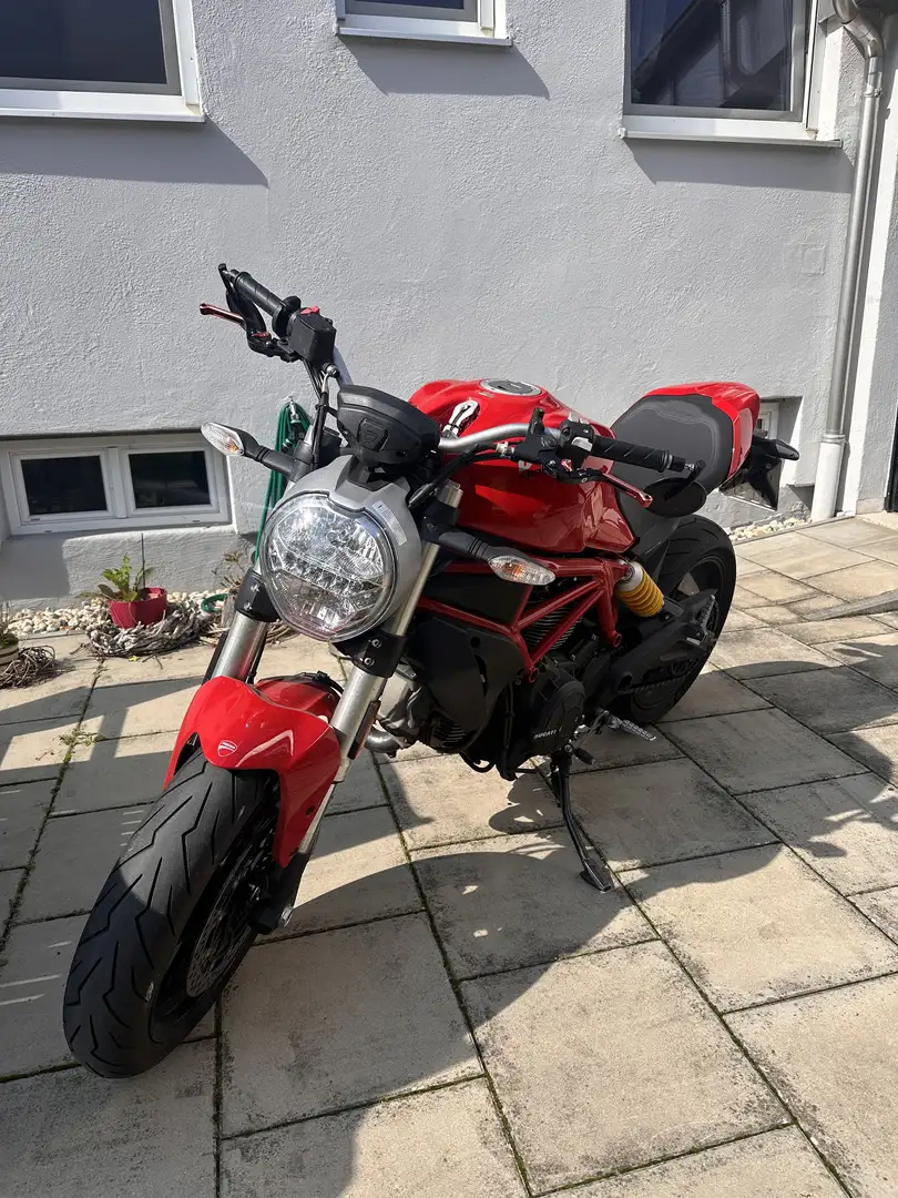 Ducati Monster 797 + Rojo - 1