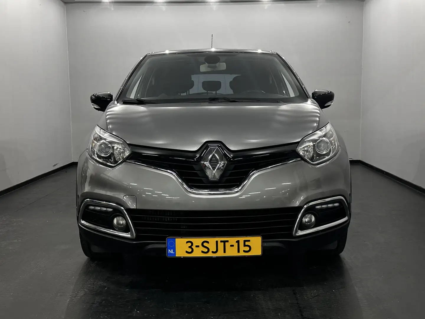 Renault Captur 0.9 TCe Dynamique Clima, Navi Grijs - 2
