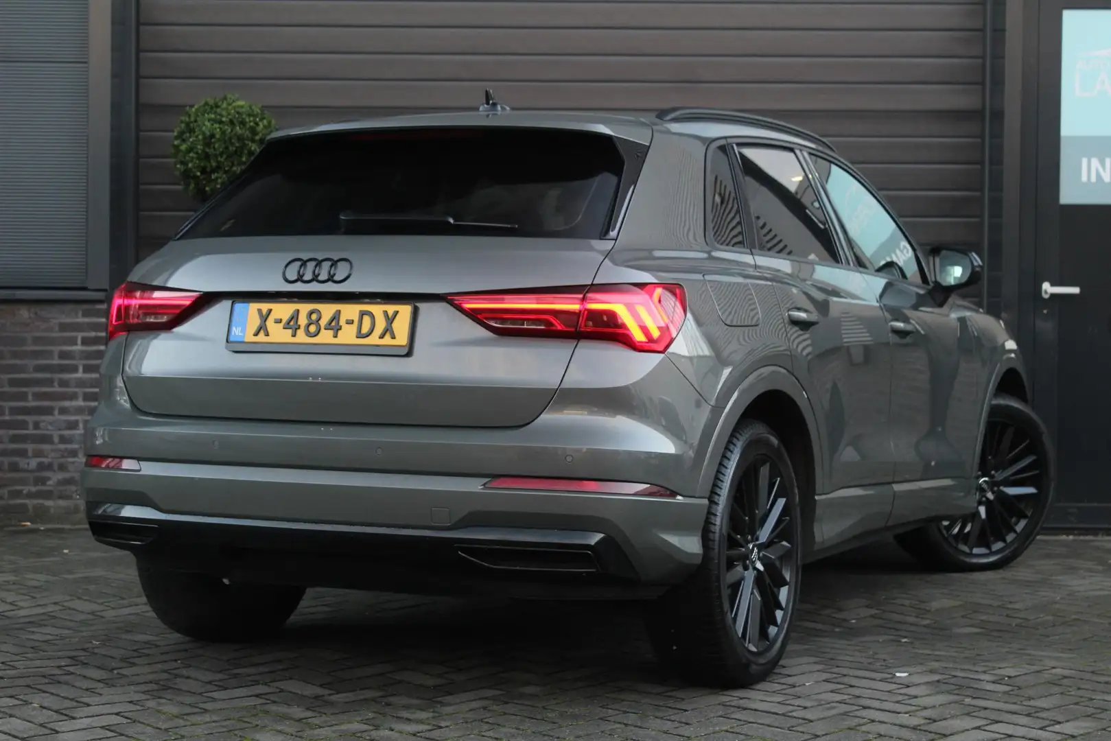 Audi Q3 35 TFSI Advanced Pro S Line Plus | Trekhaak | Blac Gris - 2