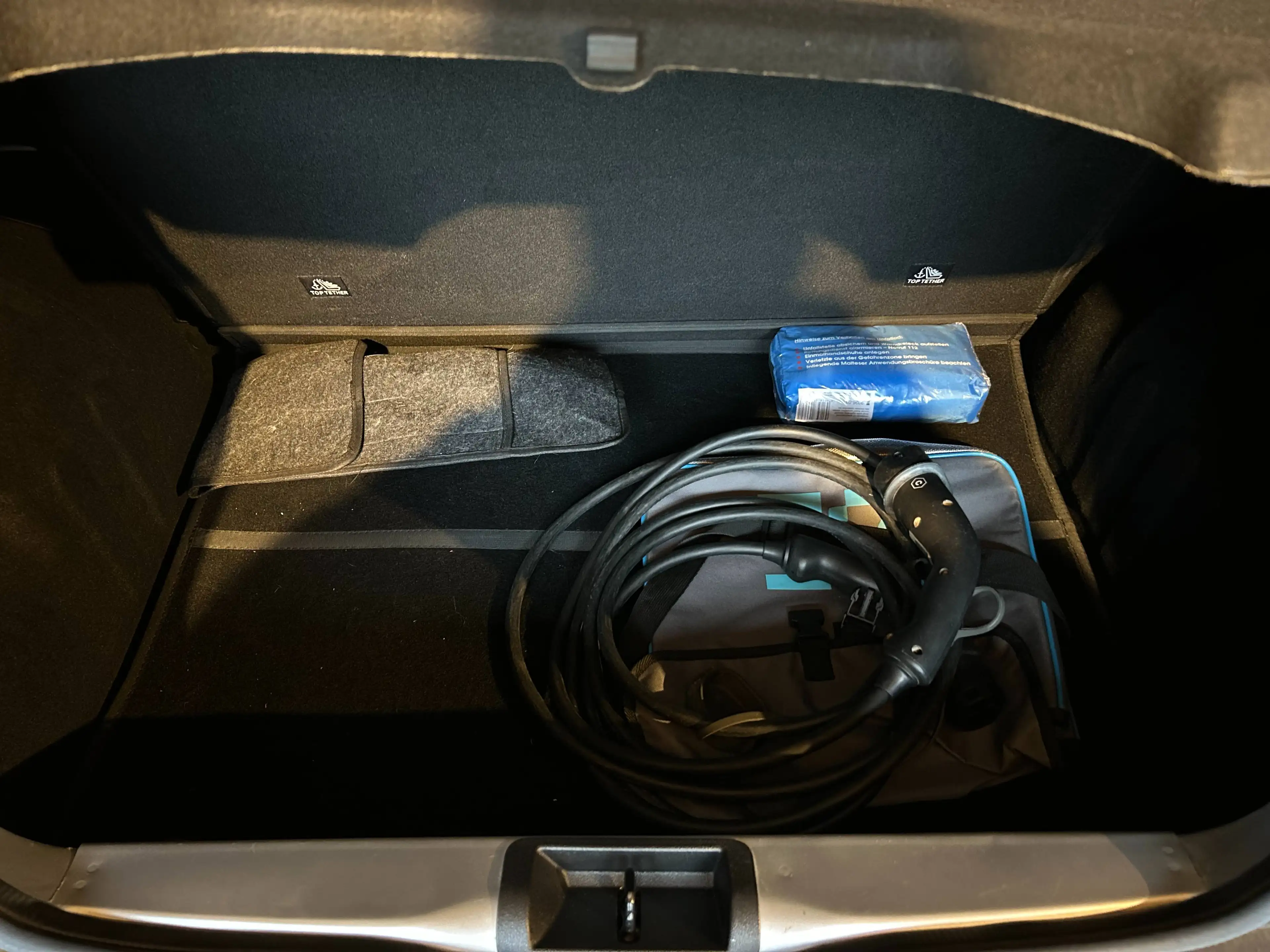 Dacia Spring Electric Comfort Plus Orange Look — photo 14