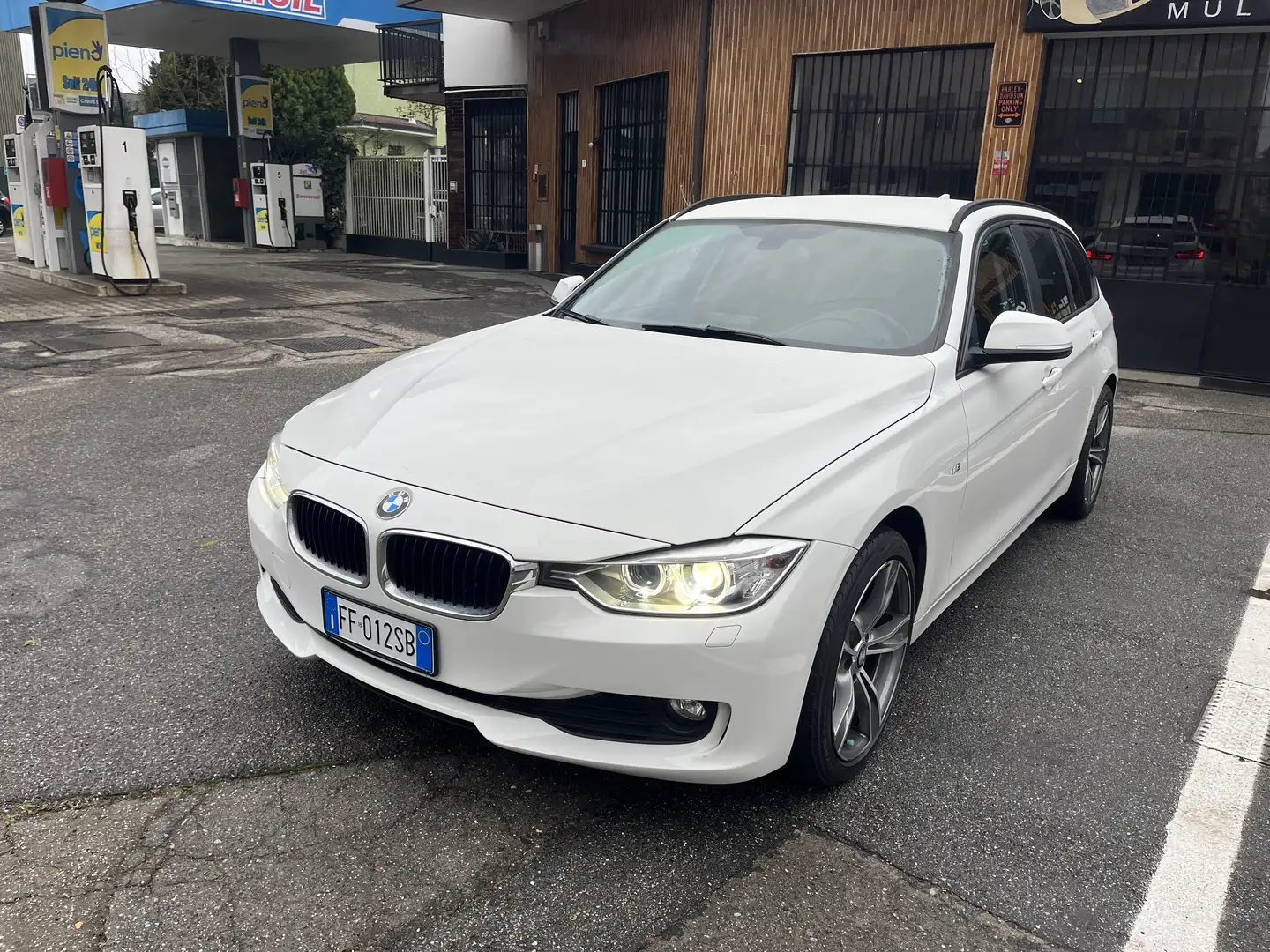 BMW 316 316d Touring Msport Bianco - 2