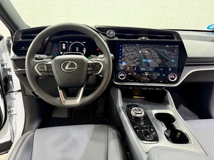 Lexus RZ 350e e-PREMIUM FWD 2026, foto 7