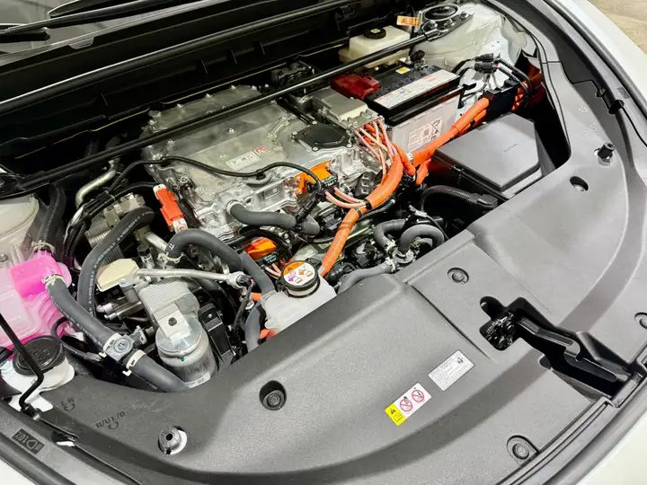 Lexus RZ 350e e-PREMIUM FWD 2026, foto 50