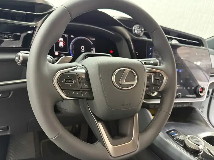 Lexus RZ 350e e-PREMIUM FWD 2026, foto 28