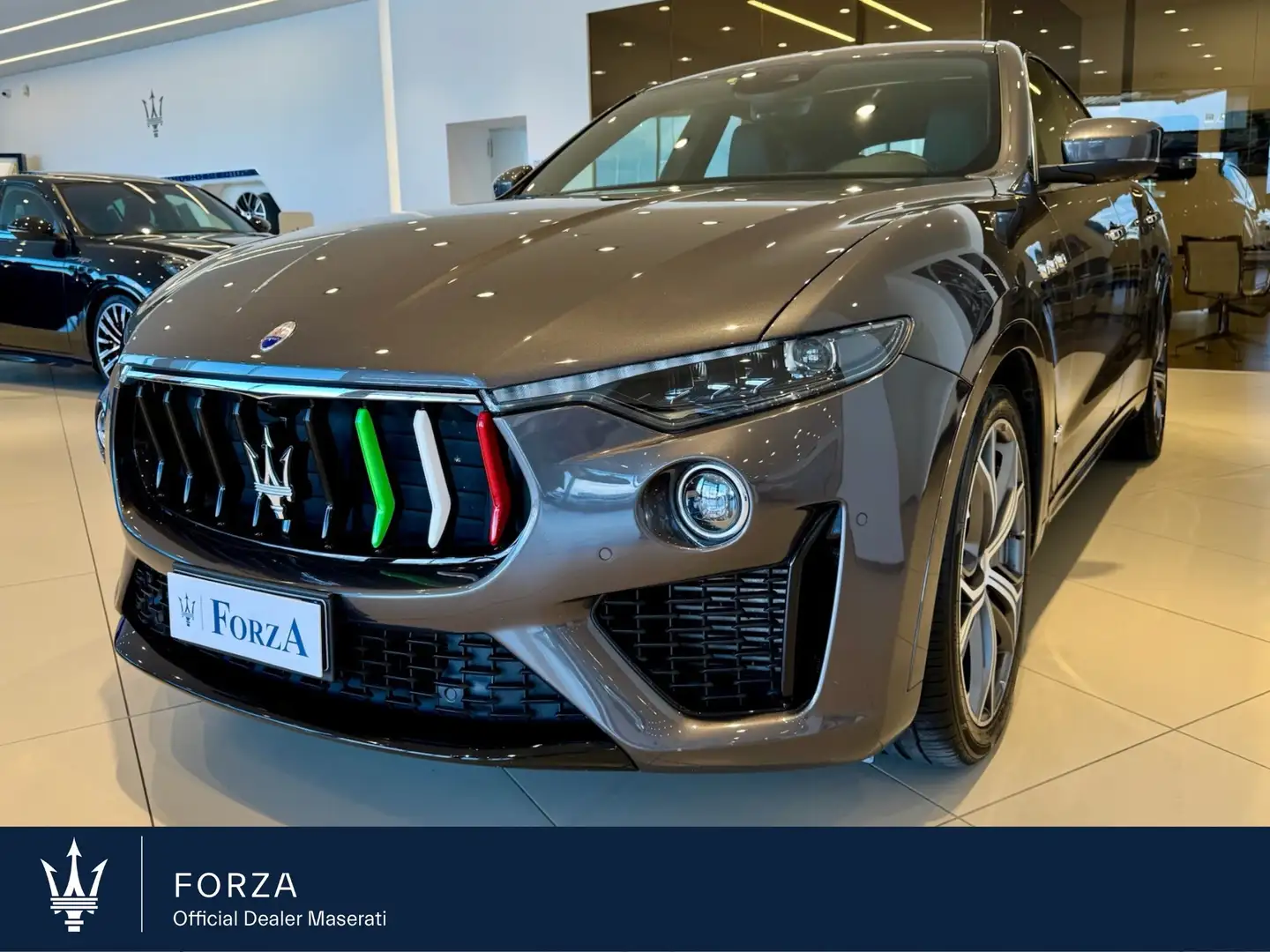 Maserati Levante 3.0 V6 Gransport 250cv ,Tetto panoramico apr.C.21 Gris - 1