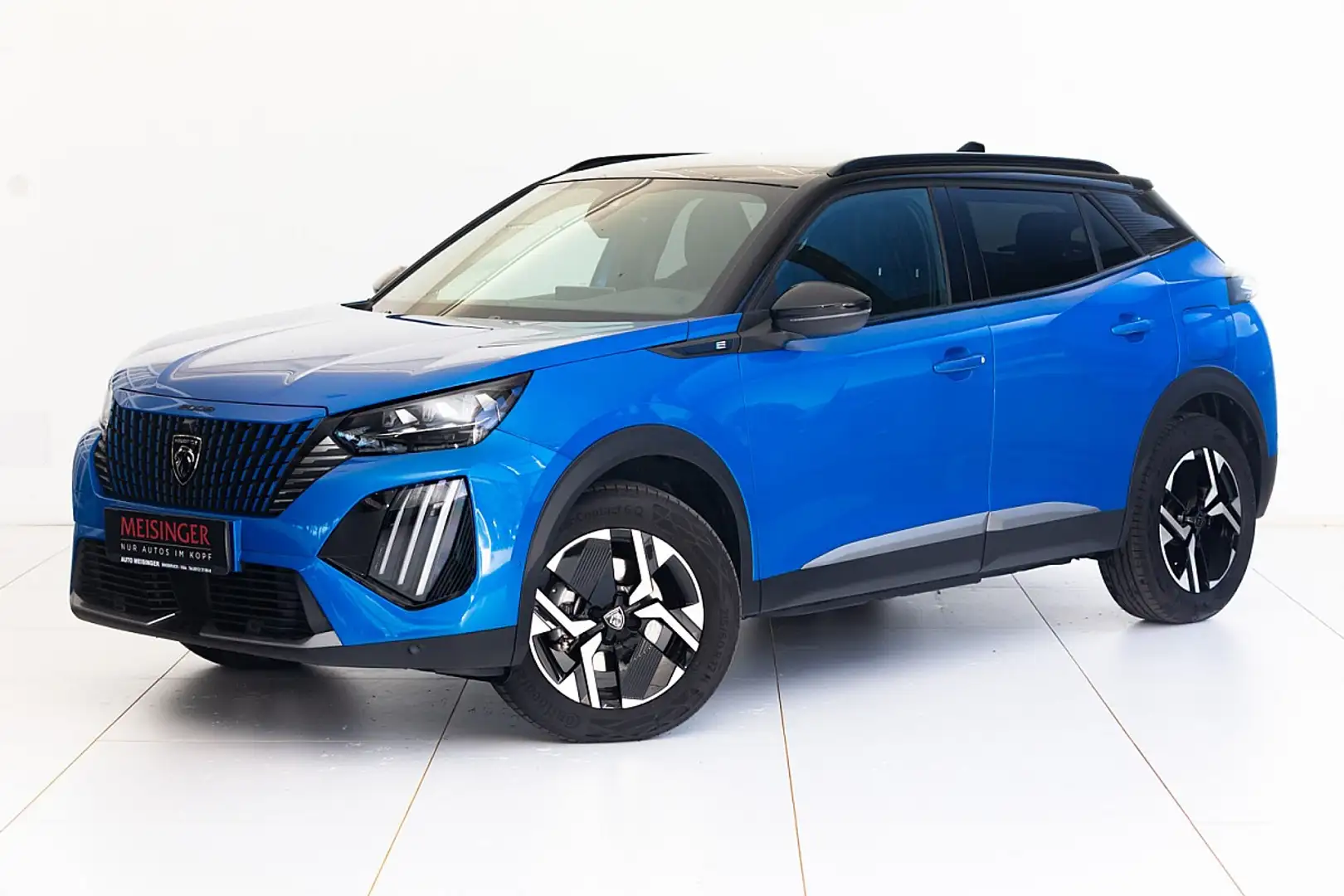 Peugeot e-2008 54kWh GT Blau - 1