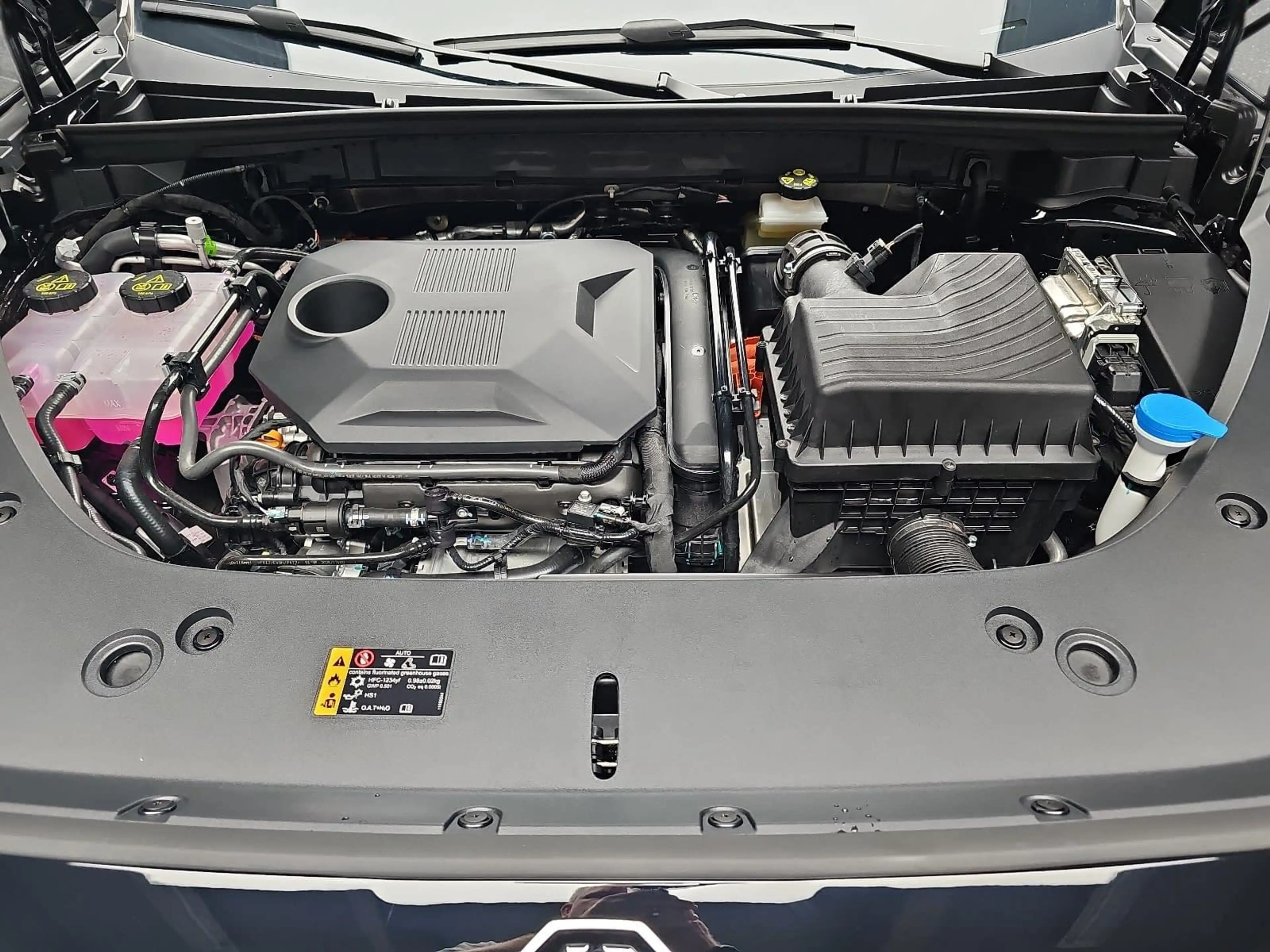 MG HS HS 1.5 PLUG-IN-HYBRID MY25.5 LUXURY LEDER 360-GRAD — photo 16