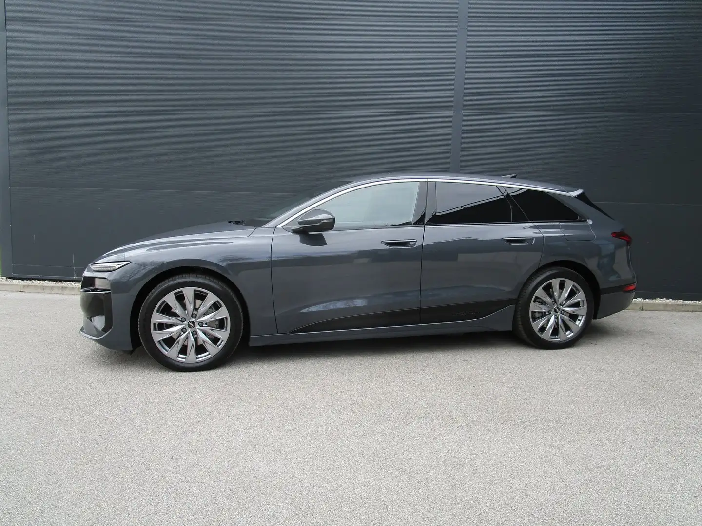 Audi A6 e-tron quattro Grau - 2