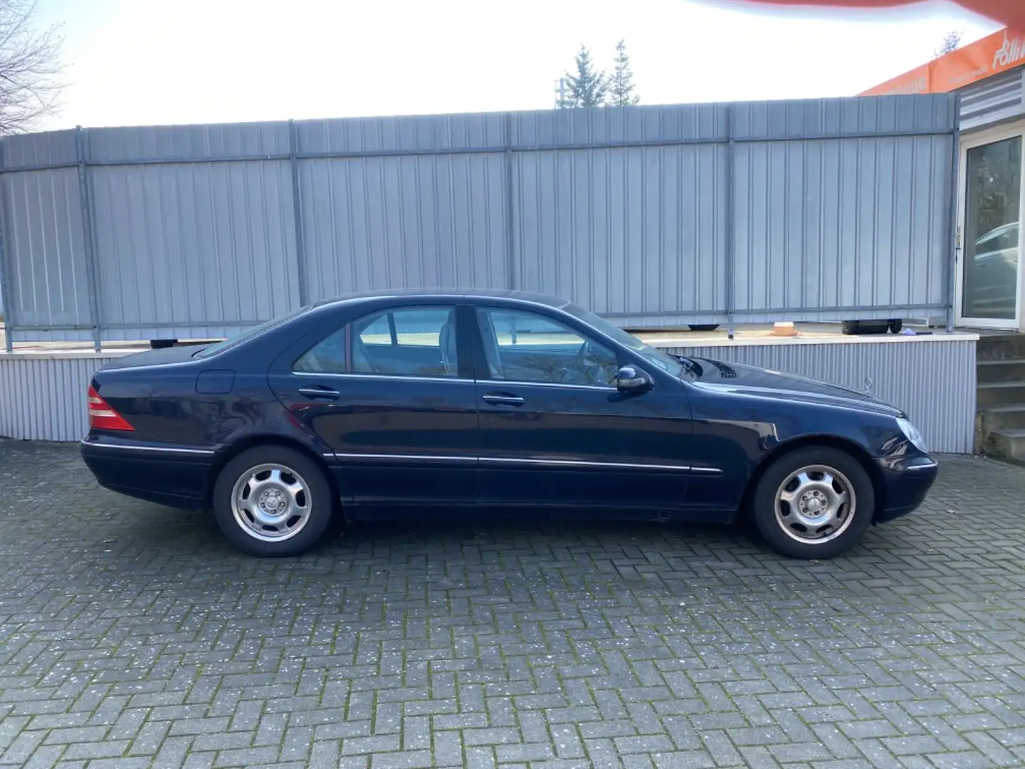 Mercedes-Benz S 320 Синій - 2