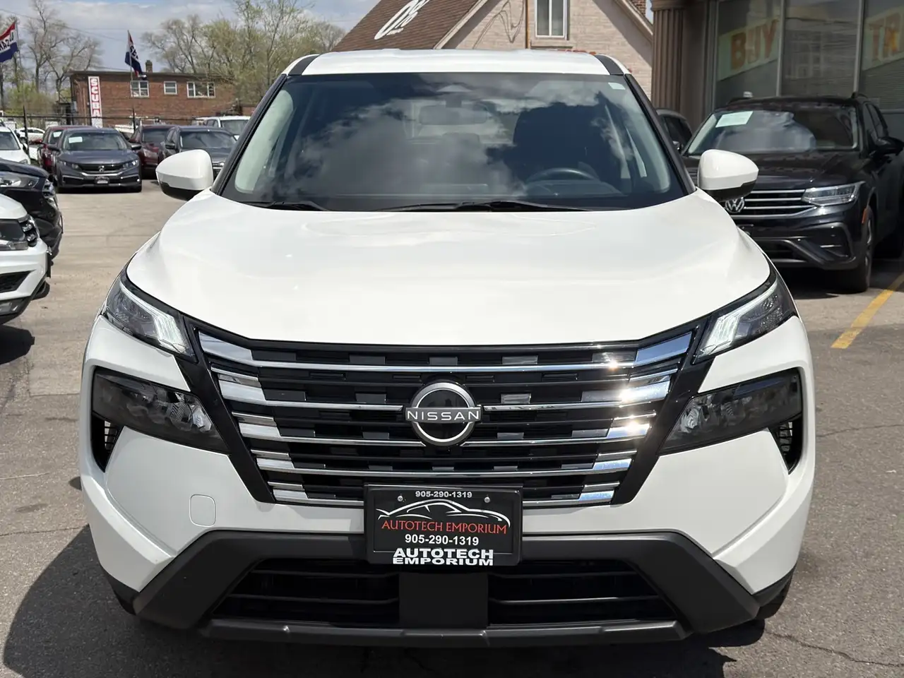 Nissan Rogue снимка Nissan Rogue
