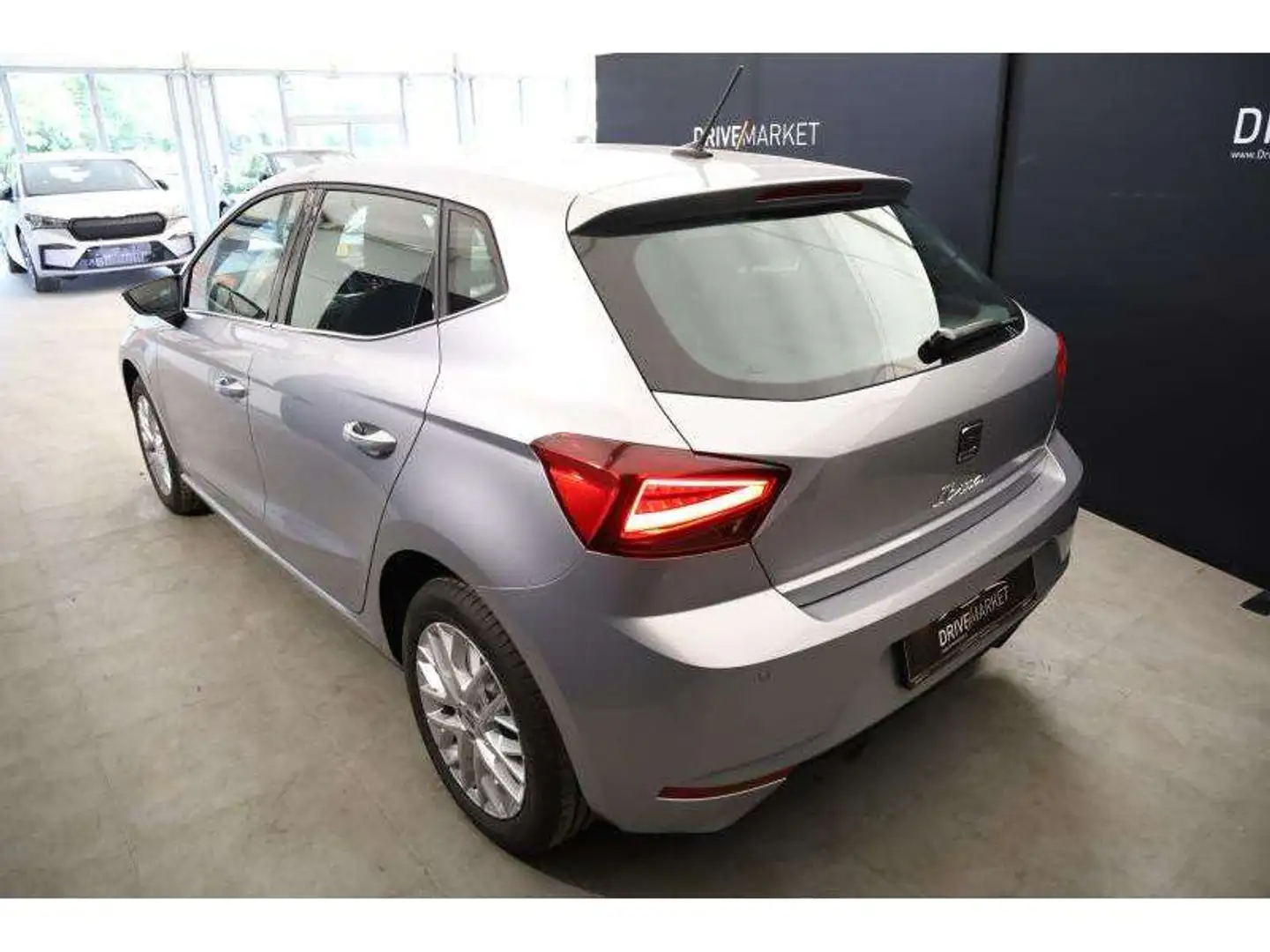 SEAT Ibiza Xcellence Zilver - 2