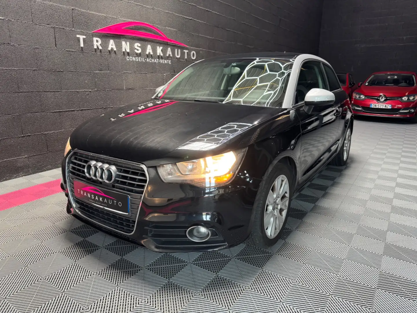 Audi A1 Ambiente Noir - 1