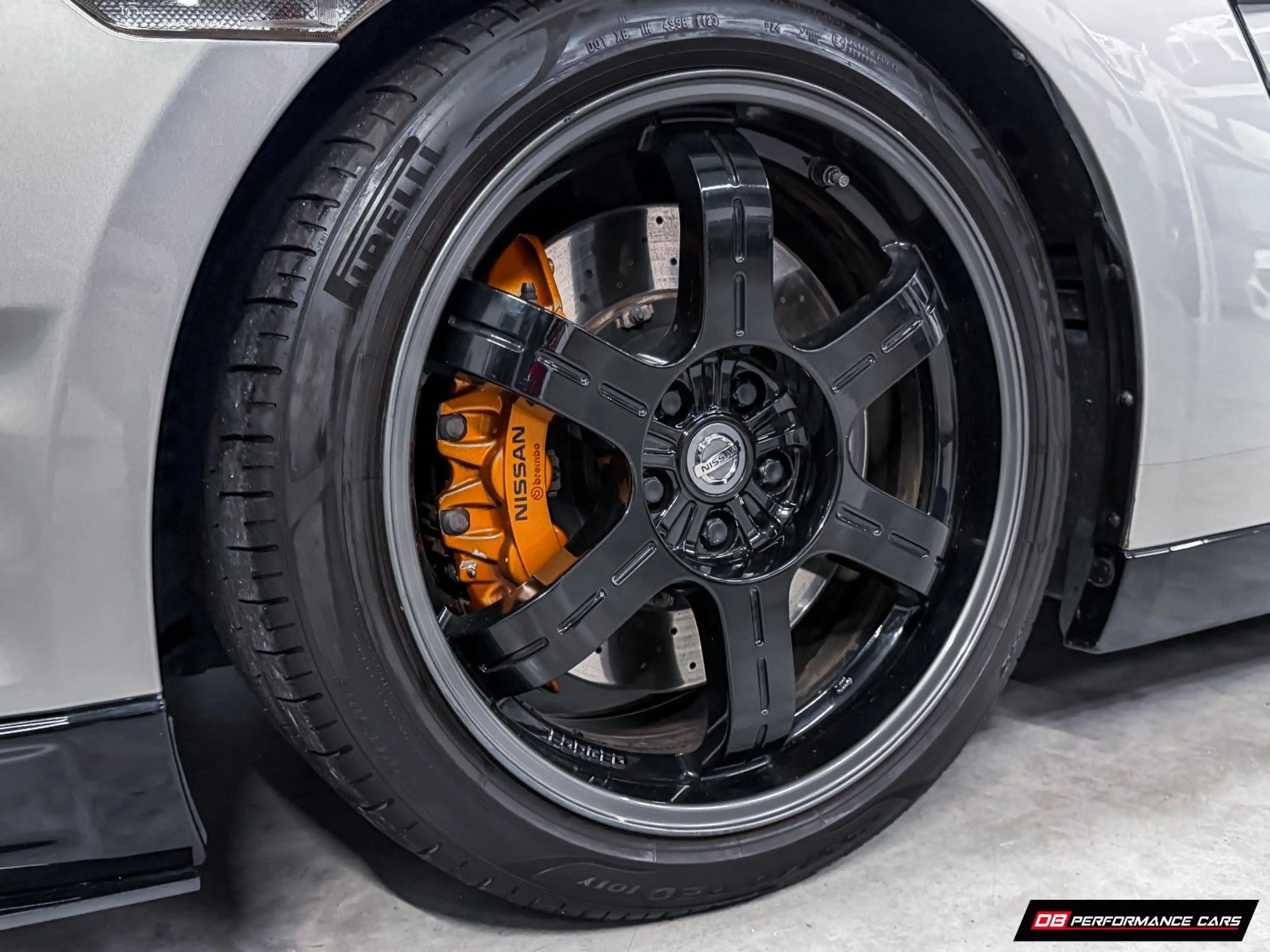 Nissan GT-R Track Pack, sehr selten, deutsches Fzg. — photo 10
