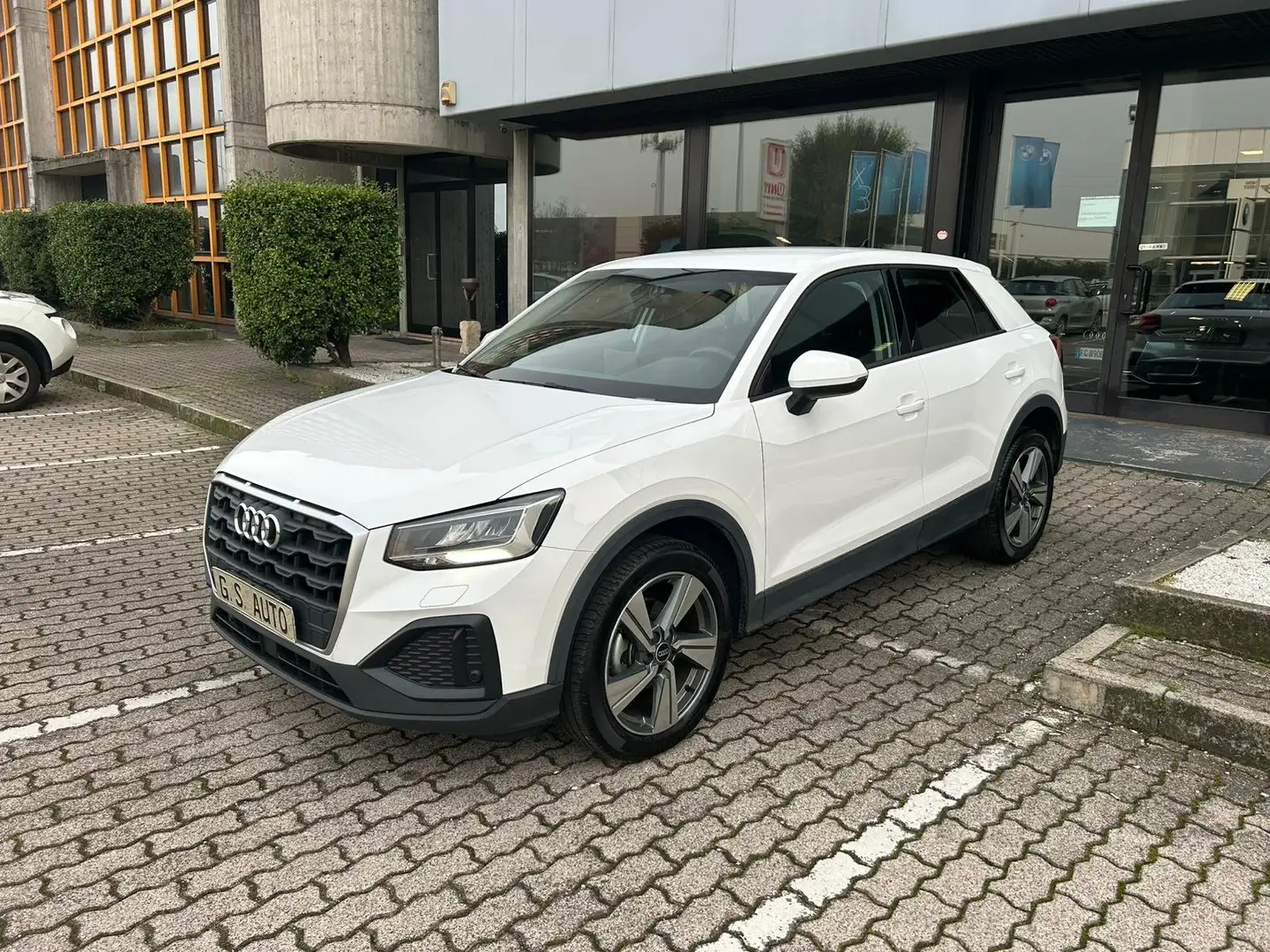 Audi Q2 35 1.5 tfsi Admired s-tronic GRANDINATA Bianco - 1