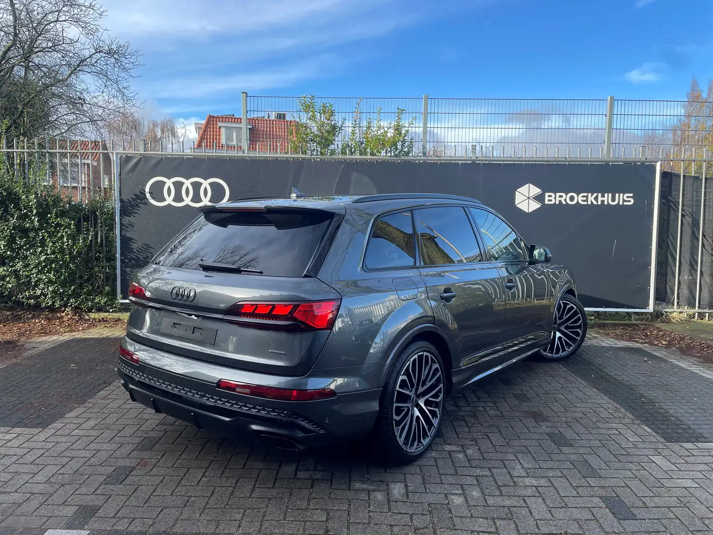 Audi Q7 60 TFSI e quattro Pro Line S Competition | Vierwie Gris - 2