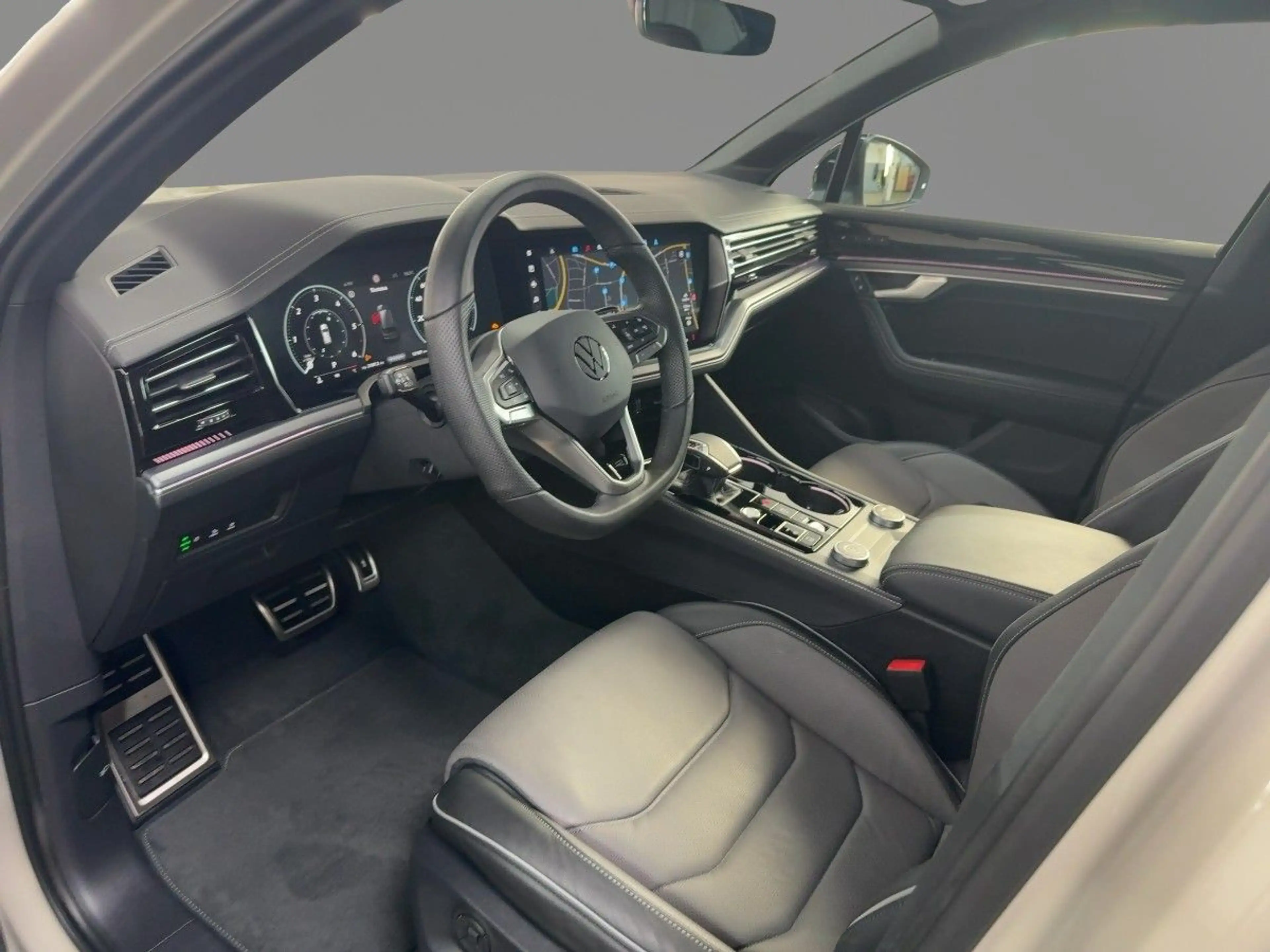 Volkswagen Touareg R-LINE BLACK 3.0 TDI 21 AHK LUFT IQ STHZ — photo 9