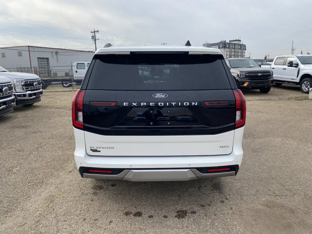 2026 Ford Expedition Max Platinum Max | 360 Cam | Climate Seats | Panoramic — photo 8