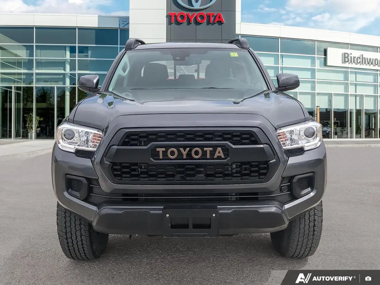 Toyota Tacoma снимка Toyota Tacoma