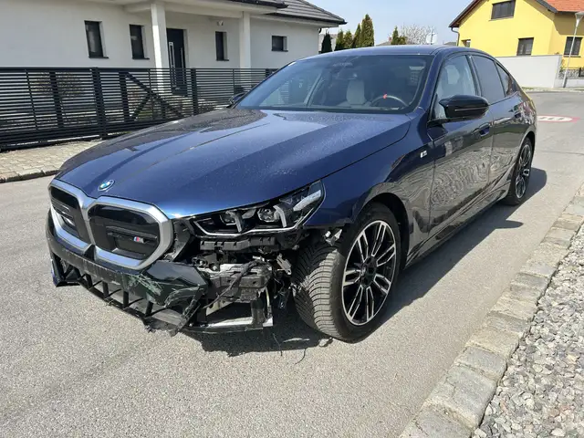BMW i5 M60 xDrive