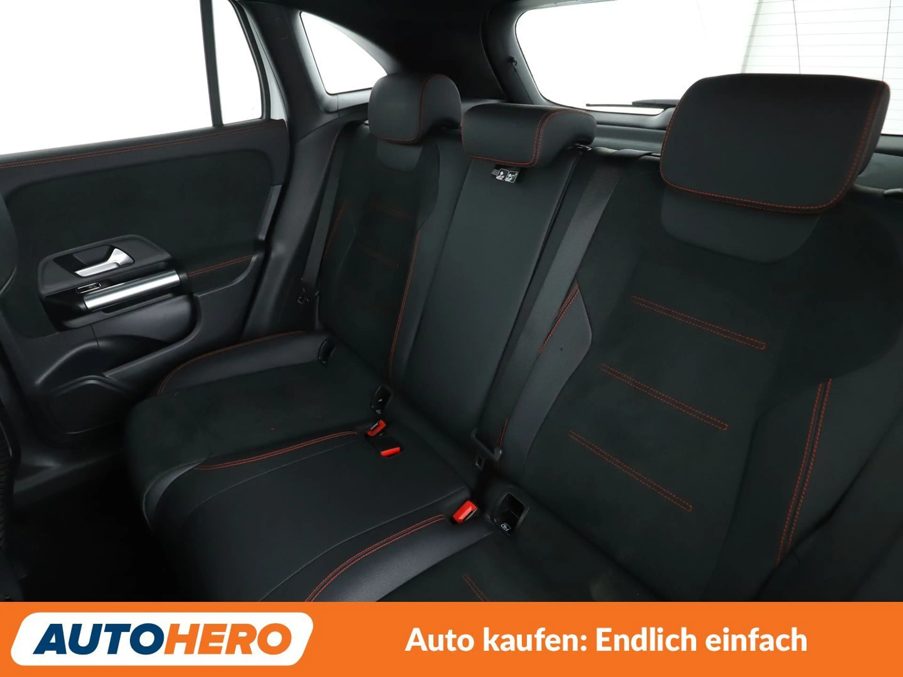 Mercedes-Benz GLA 200 GLA 200 d AMG Line Aut.*NAVI*LED*TEMPO* — photo 14