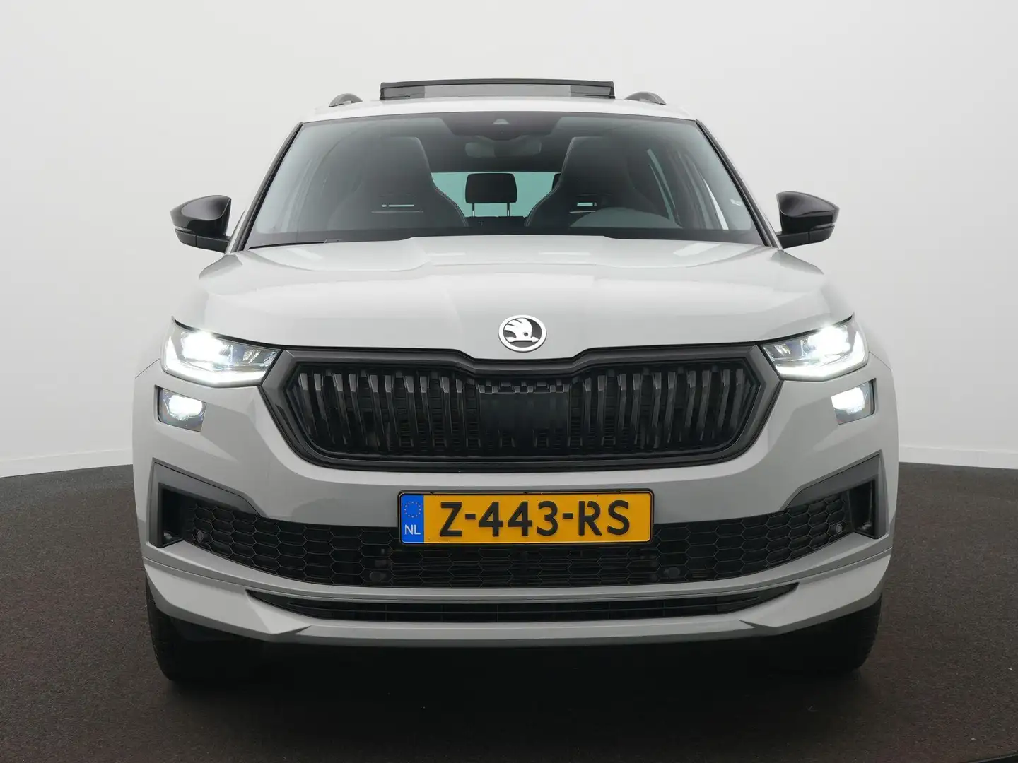 Skoda Kodiaq 1.5 TSI Sportline Business 7p. / Panodak / Elek. T Gris - 2